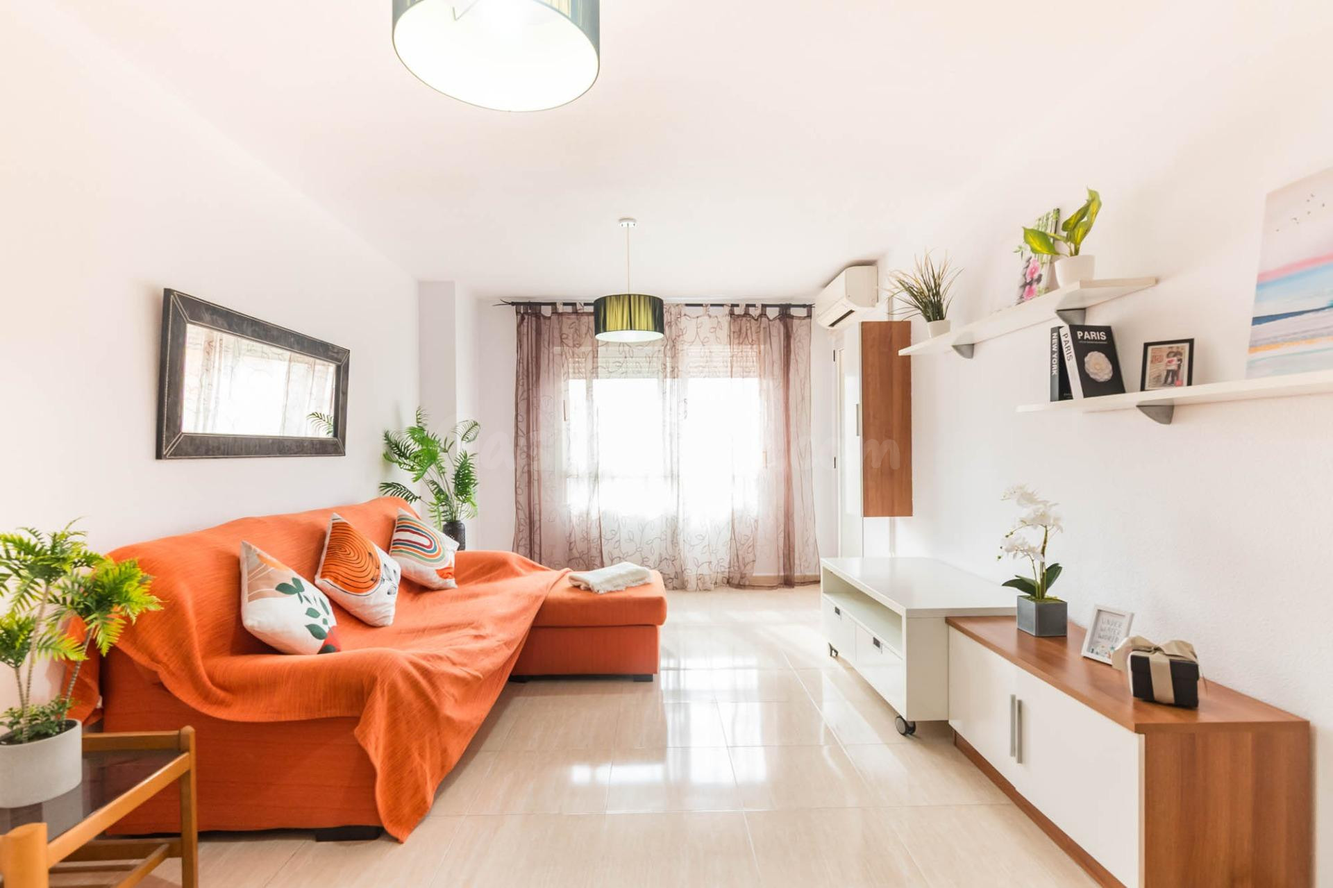 PISO EN ALCANTARILLA