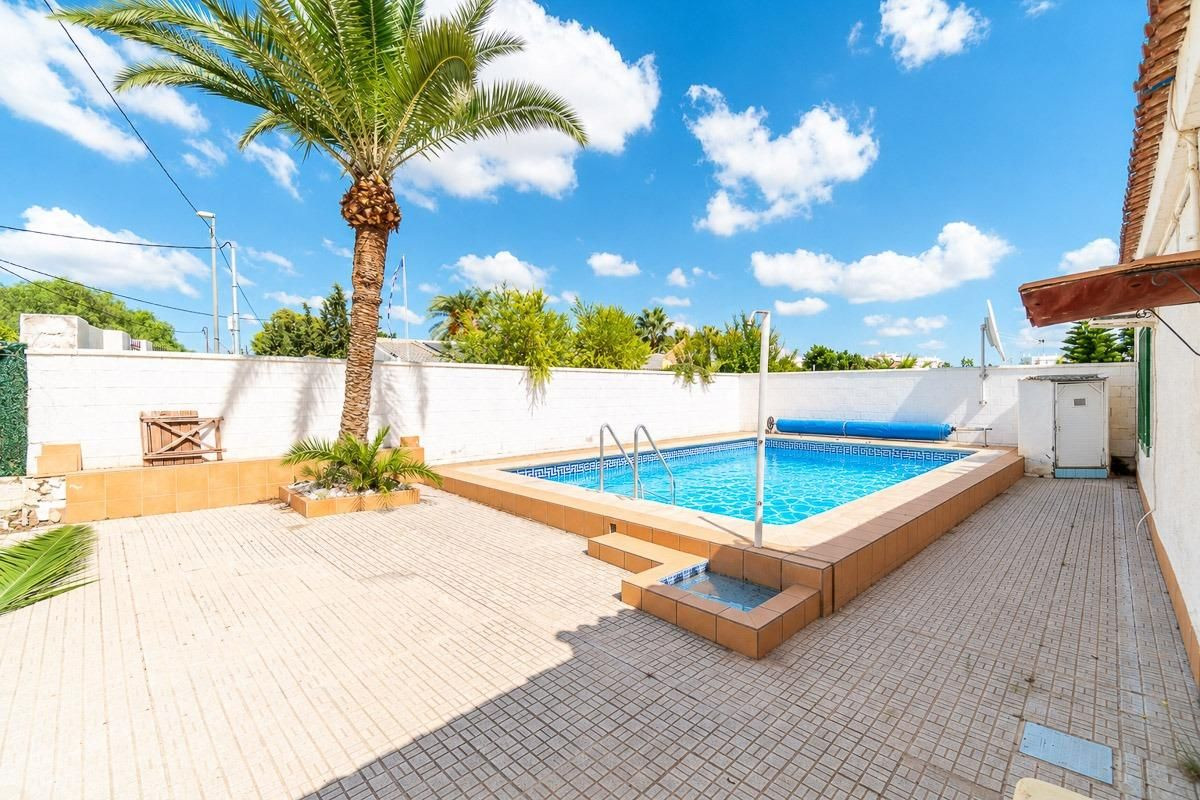 Casa 3 habitaciones 185m² en venta - Roldán - foto 4