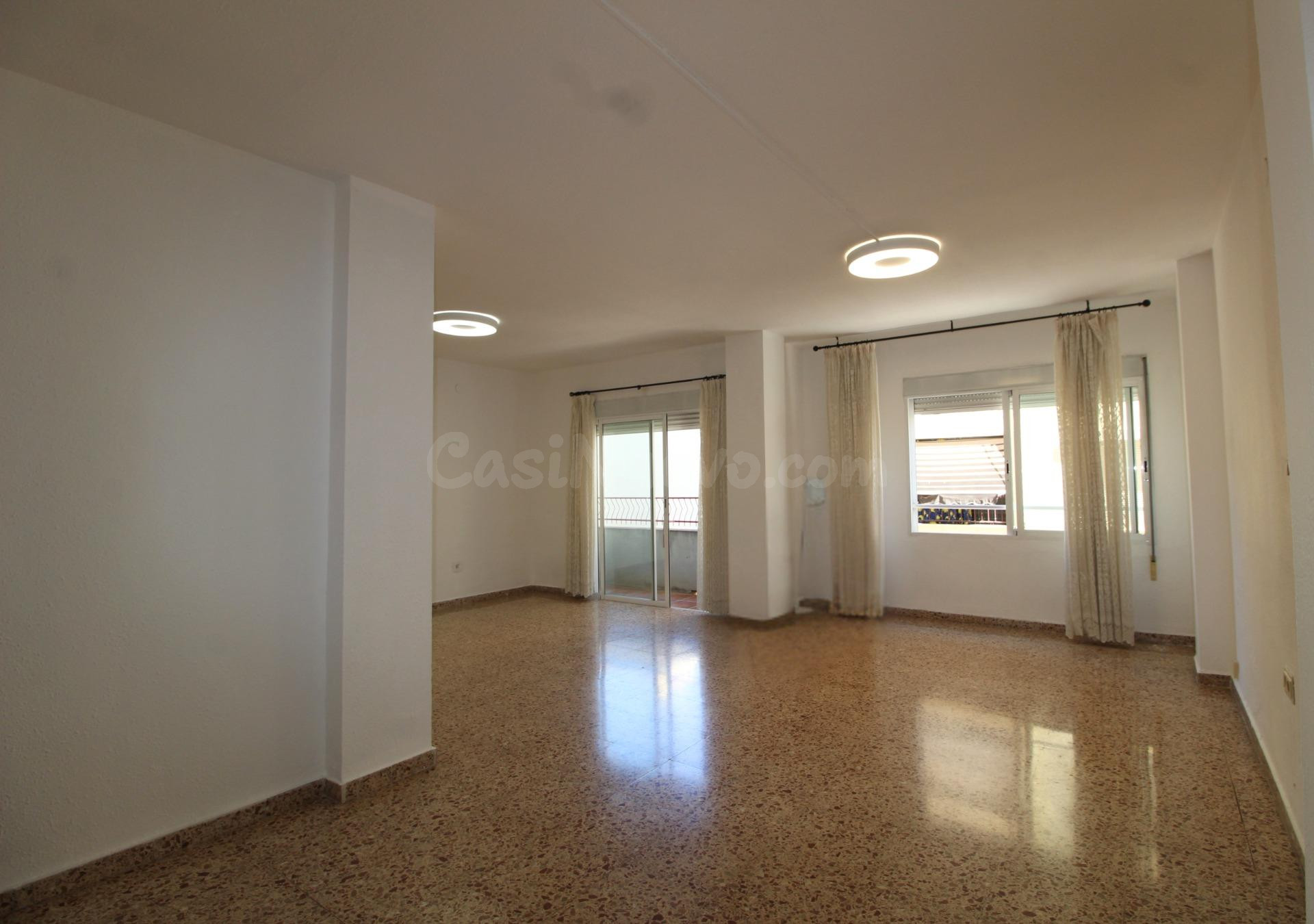 VENTA PISO CON ASCENSOR EN BENIMAMET - foto 5