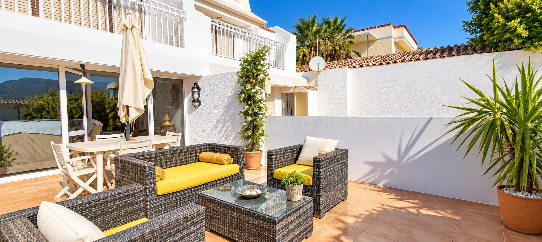 Apartamento con gran terraza a 250 m de la playa en San José