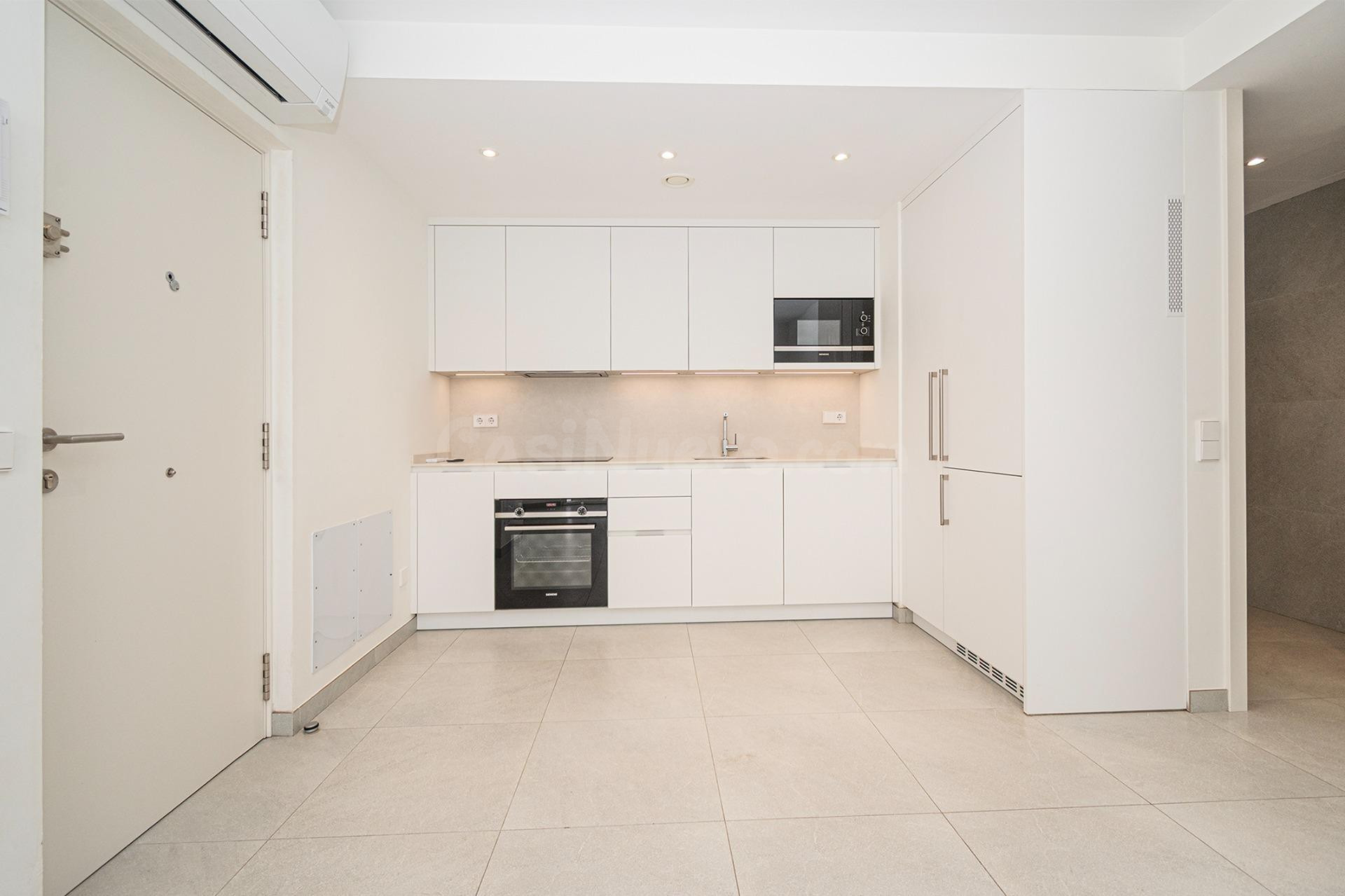 Apartamento seminuevo de diseño junto al Paseo Mallorca - foto 3
