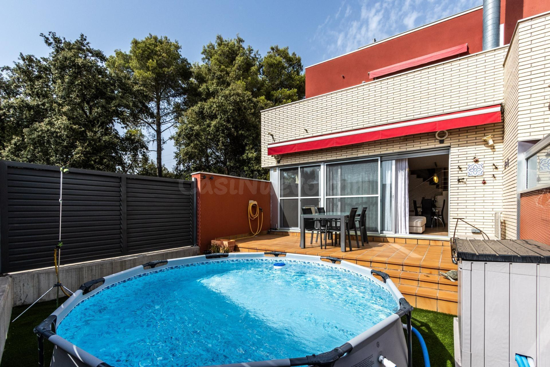 CASA PER ENTRAR-HI A VIURE A PEDRESANTA - SENTMENAT - foto 2
