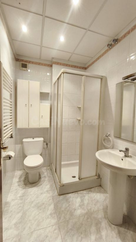 Chalet 5 habitaciones 214m² en venta - Barri de l hostal - foto 4