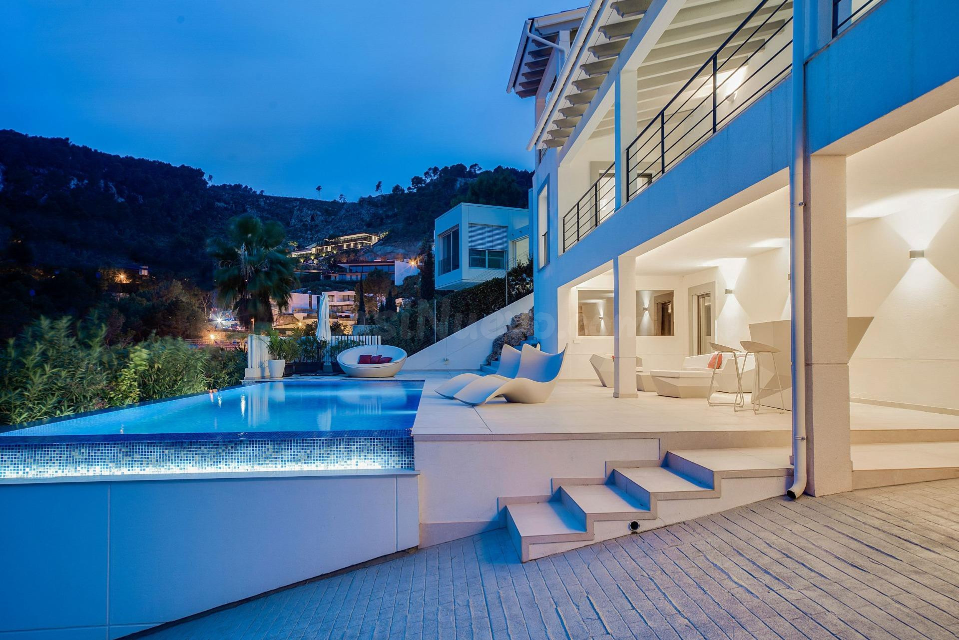 Exclusiva Villa de Diseño SON VIDA con impresionantes vista  - foto 2