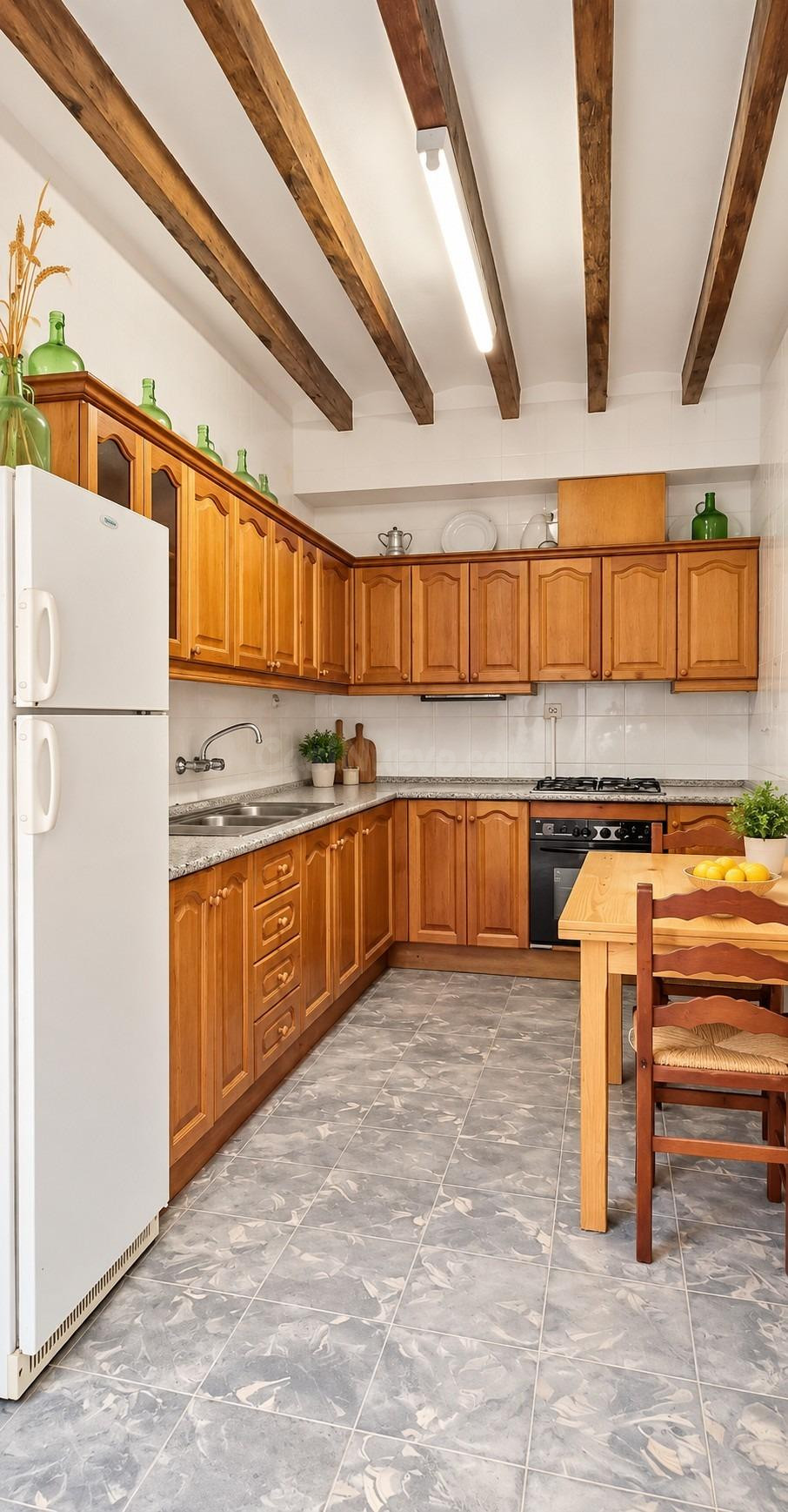 Encantadora casa de pueblo con 4 habitaciones y garaje en pl - foto 4