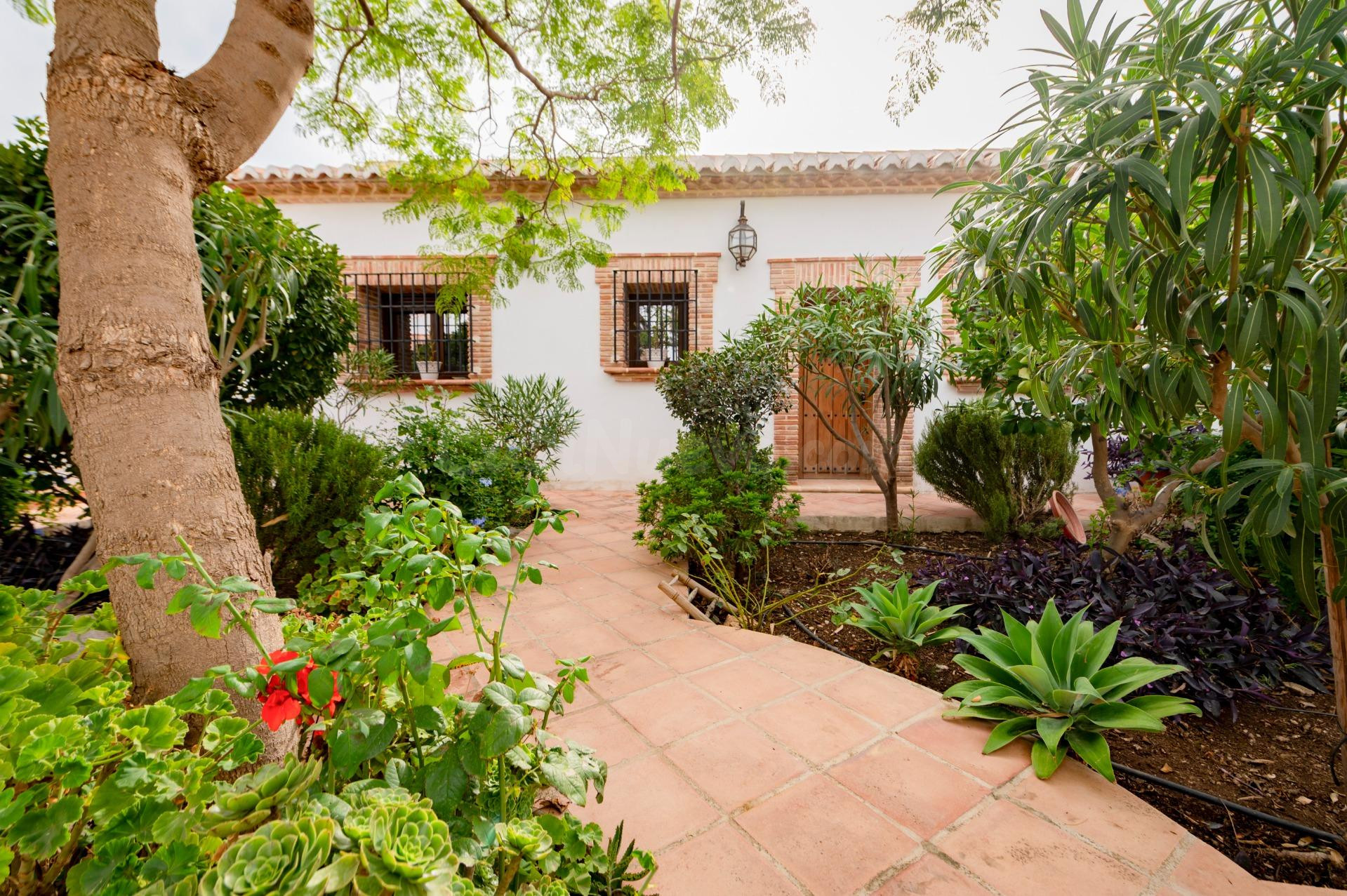 Casa de Campo Reformada en Villanueva de la Concepción: Paz, - foto 3