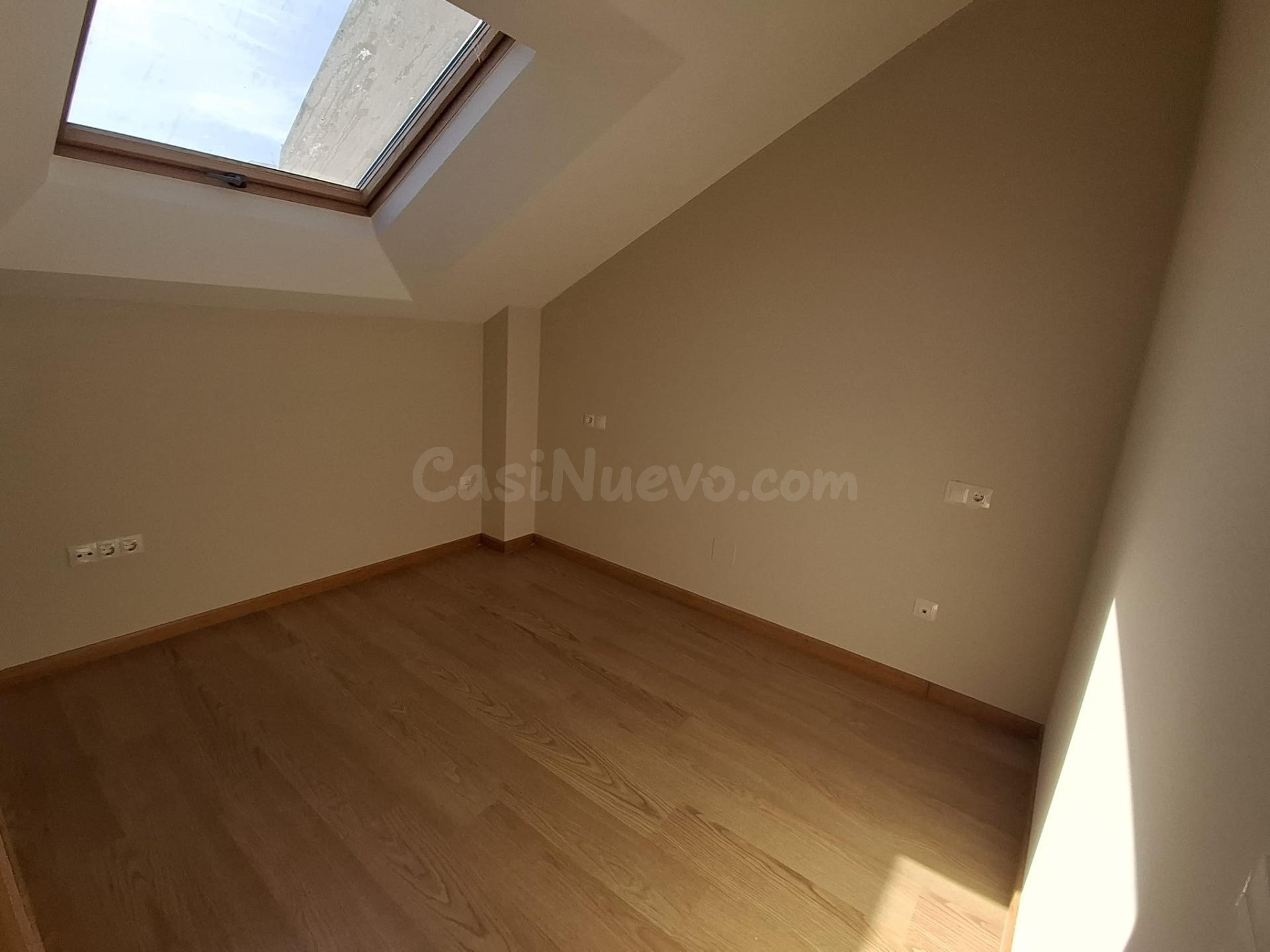 Piso a estrenar de 2 dormitorio con ascensor en el centro de - foto 5