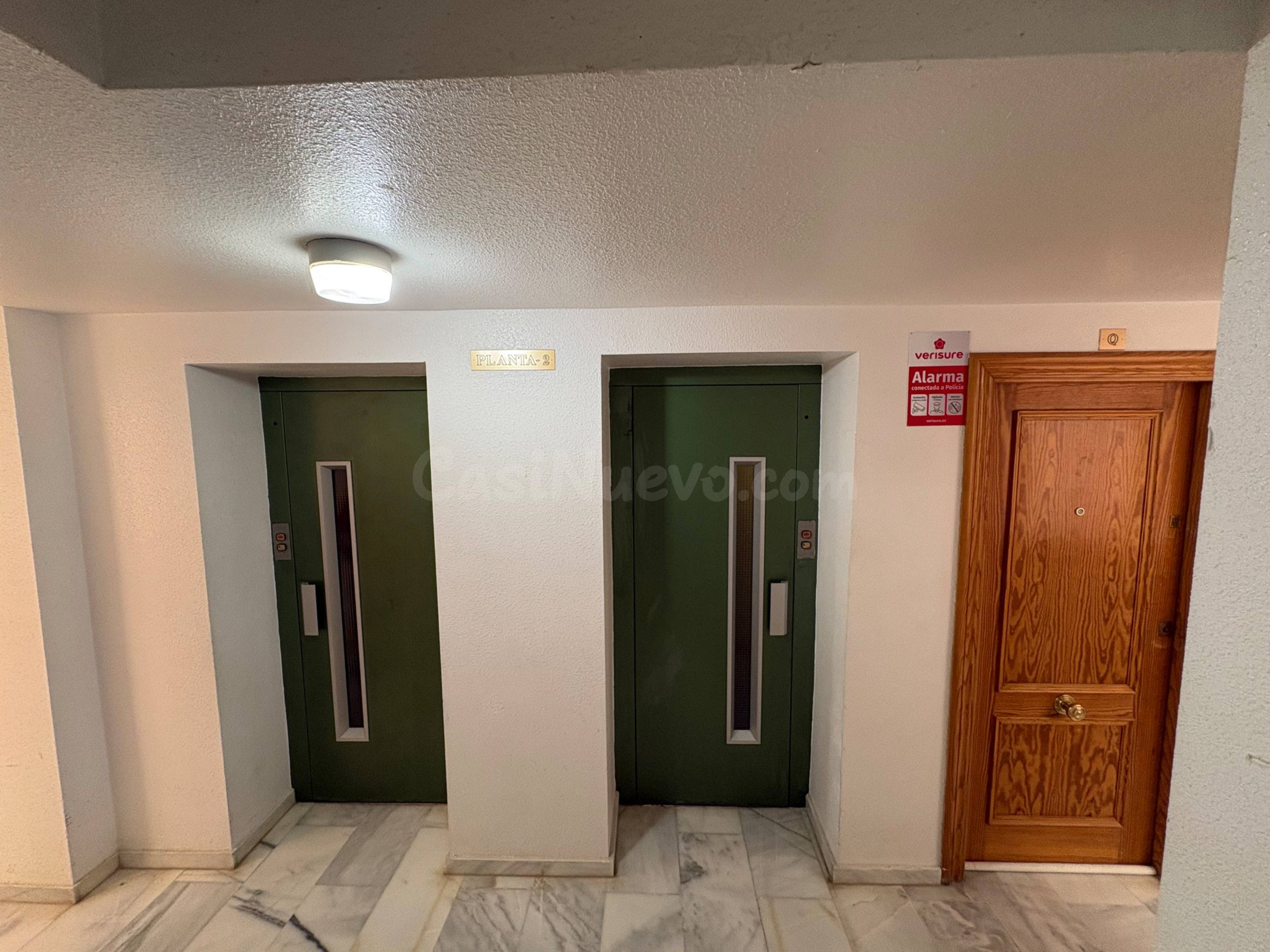 Encantador Apartamento en Primera Línea de Playa en Salobreñ - foto 5