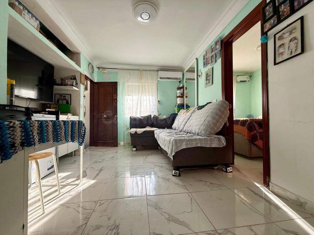 ¡Atención inversores y compradores! Vivienda en venta en c/ Perdiz