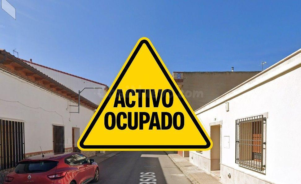 CASA EN ARGAMASILLA DE ALBA