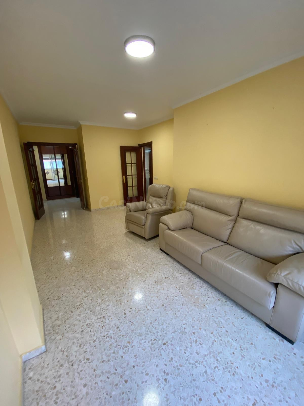 MAGNÍFICO PISO EN VENTA EN SAN JOSÉ DE LA RINCONADA.