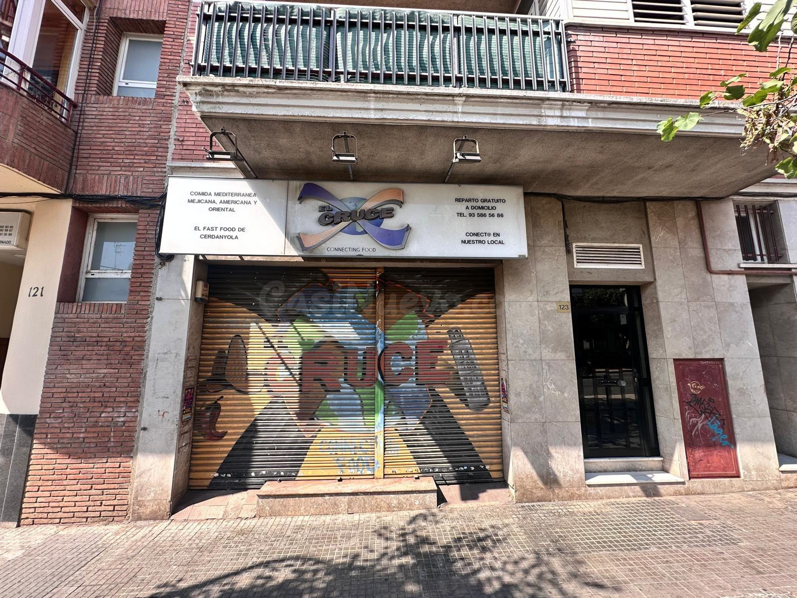 SE VENDE LOCAL COMERCIAL EN CERDANYOLA DEL VALLÉS