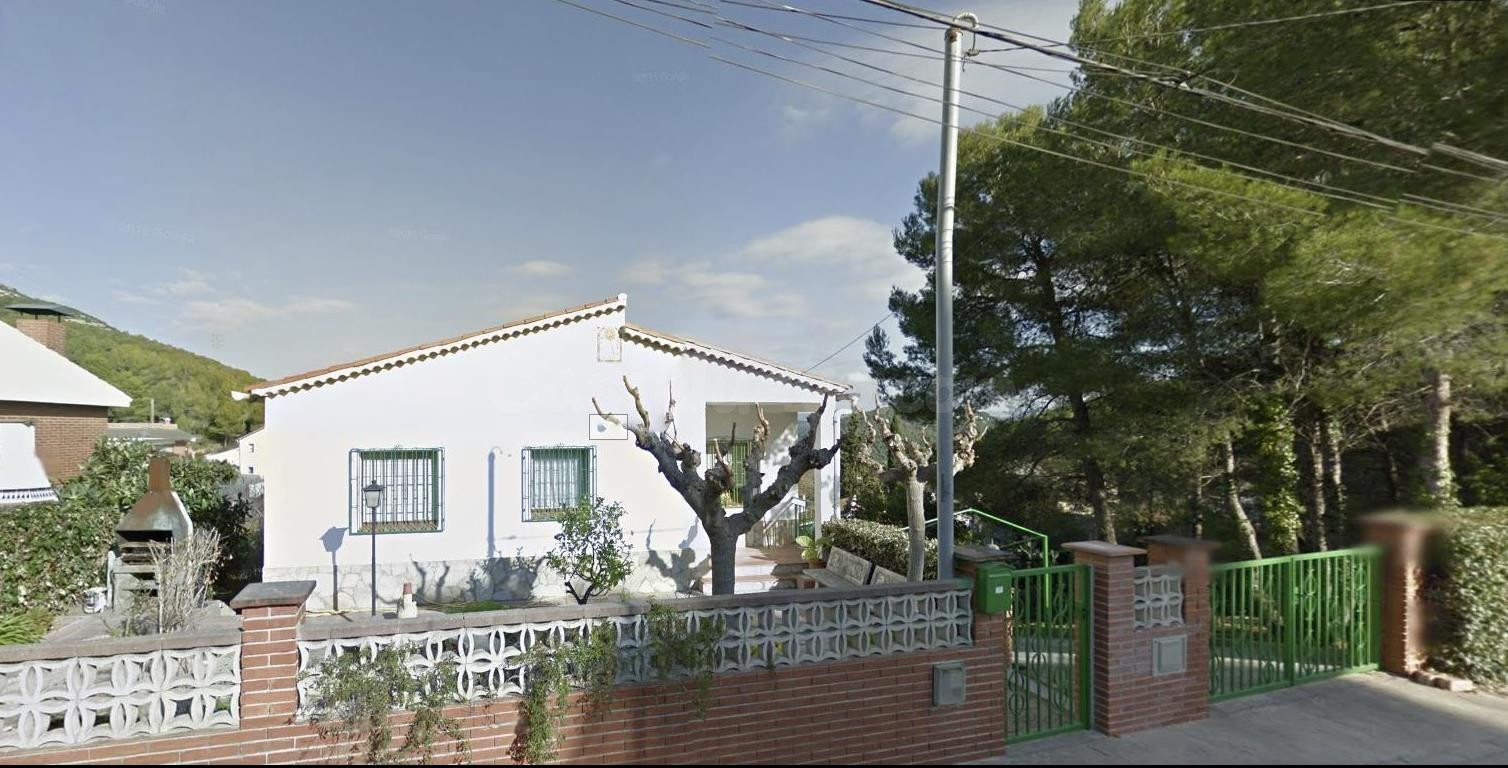 Casa sin posesión.