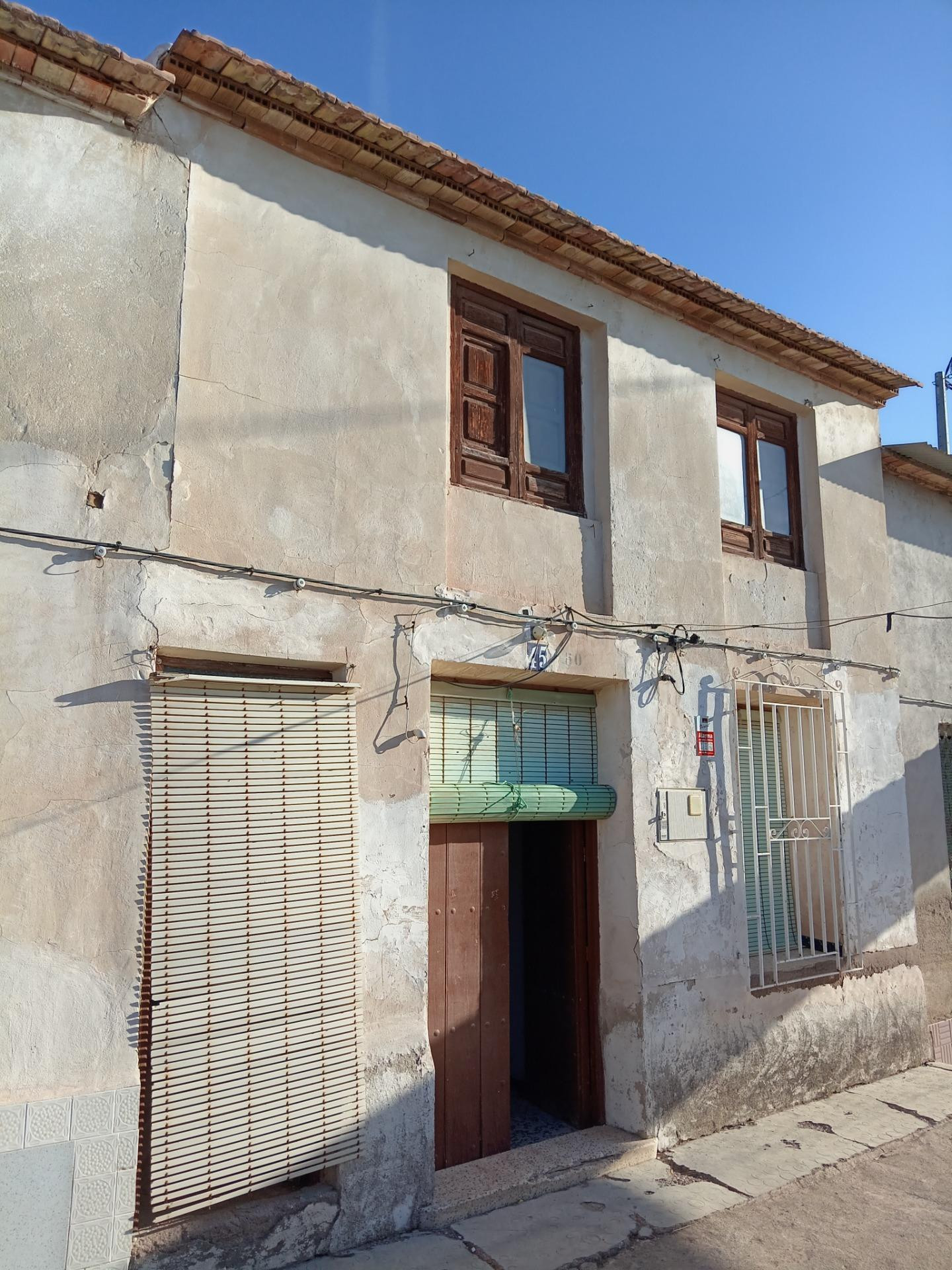 Dos casas por el precio de una, con huerta en Las Torres de  - foto 5