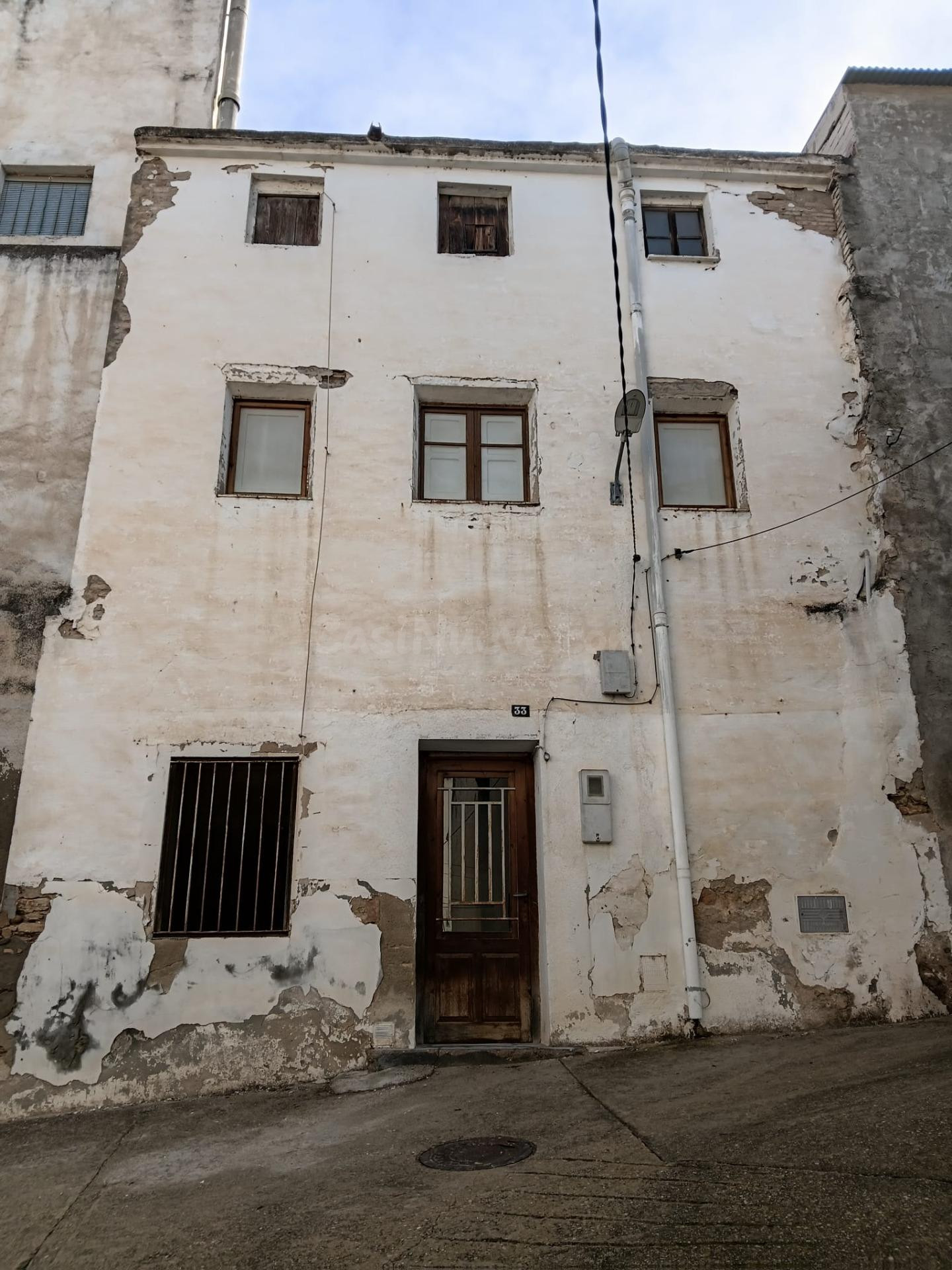 Encantadora casa de pueblo con carácter en el pintoresco pueblo de Tivenys