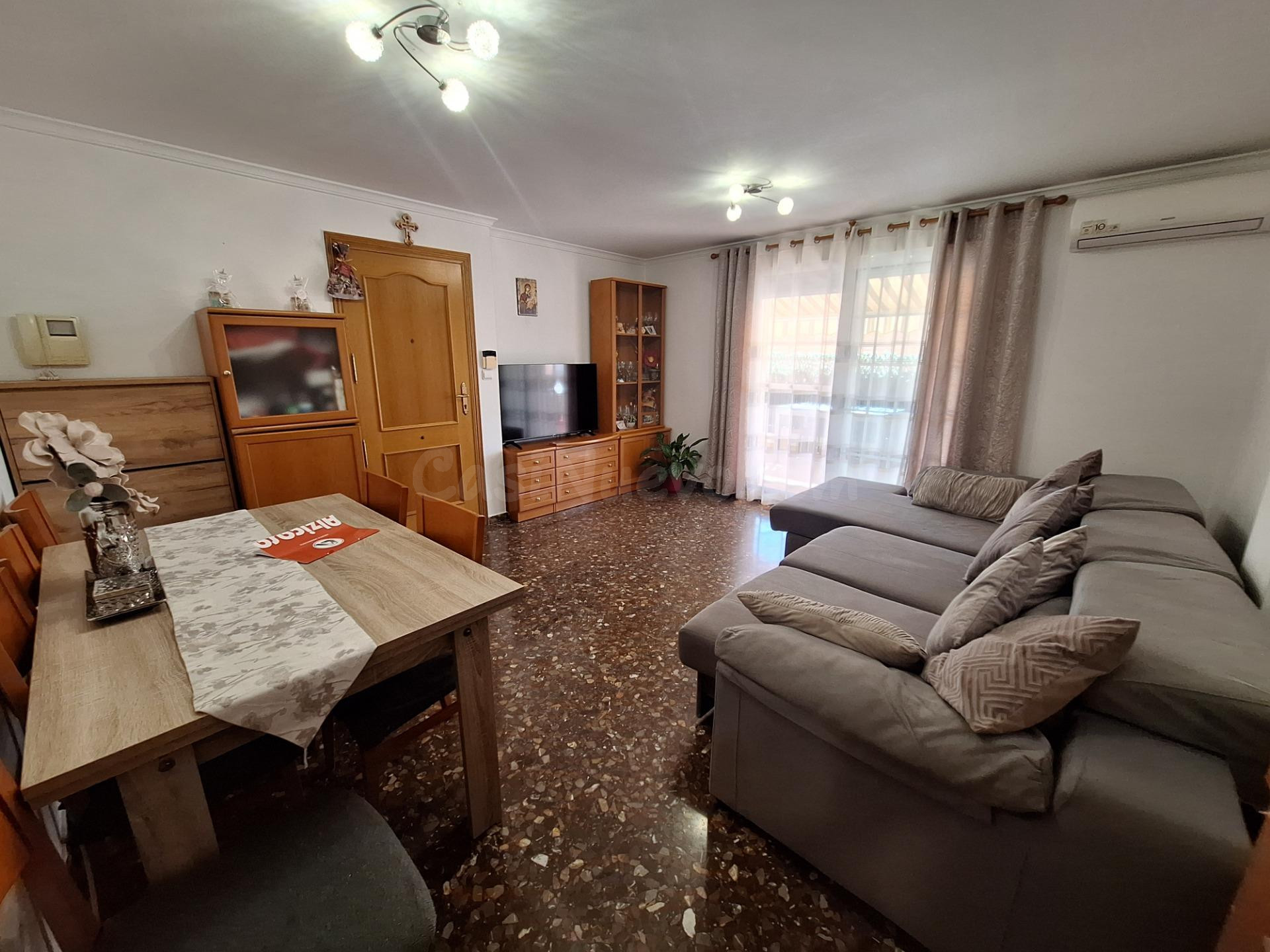 Exclusivo Ático Reformado en Alzira – Listo para Entrar a Vi - foto 5