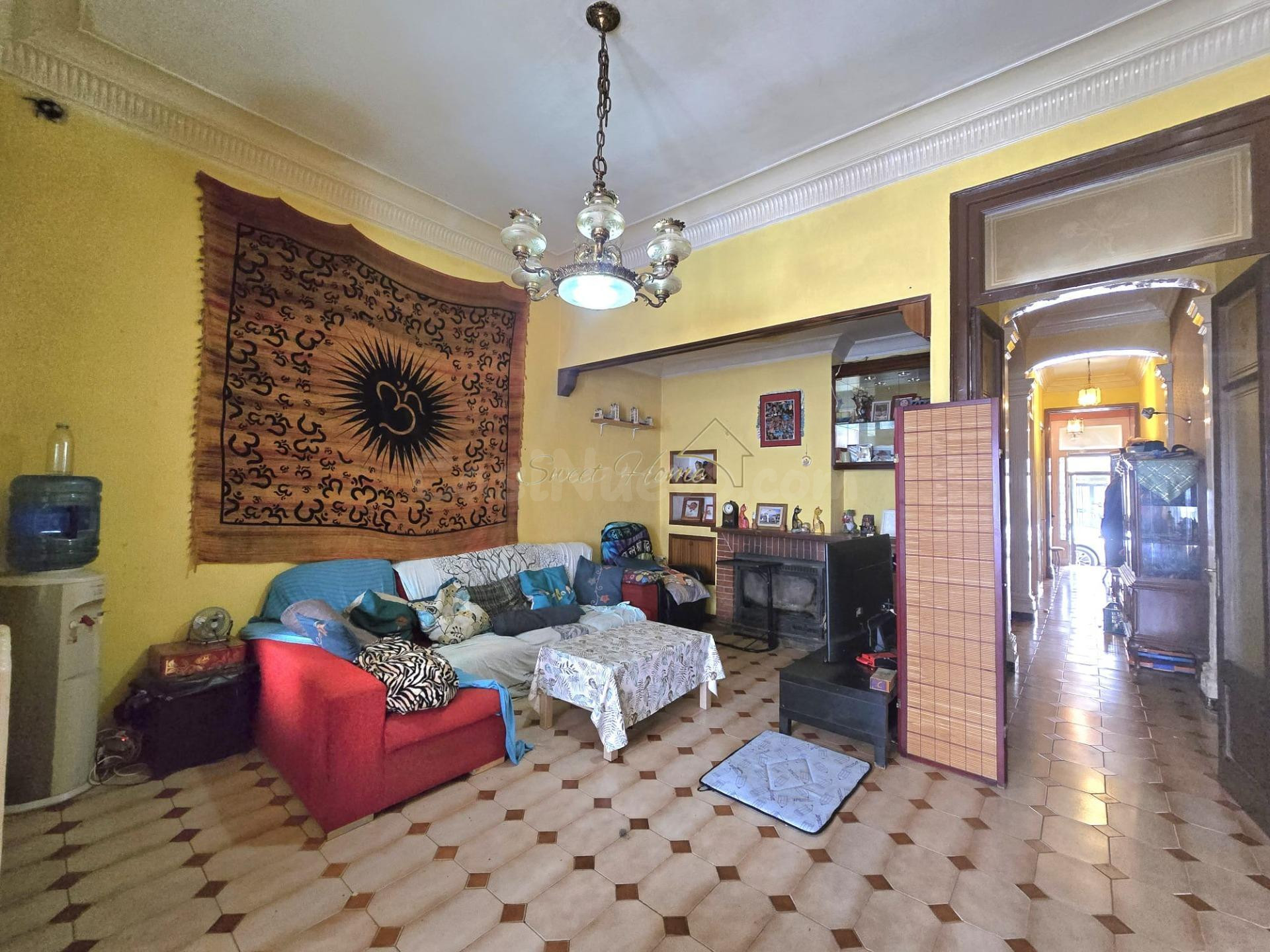 Típica casa inglesa a Reformar con Amplias Posibilidades en  - foto 5
