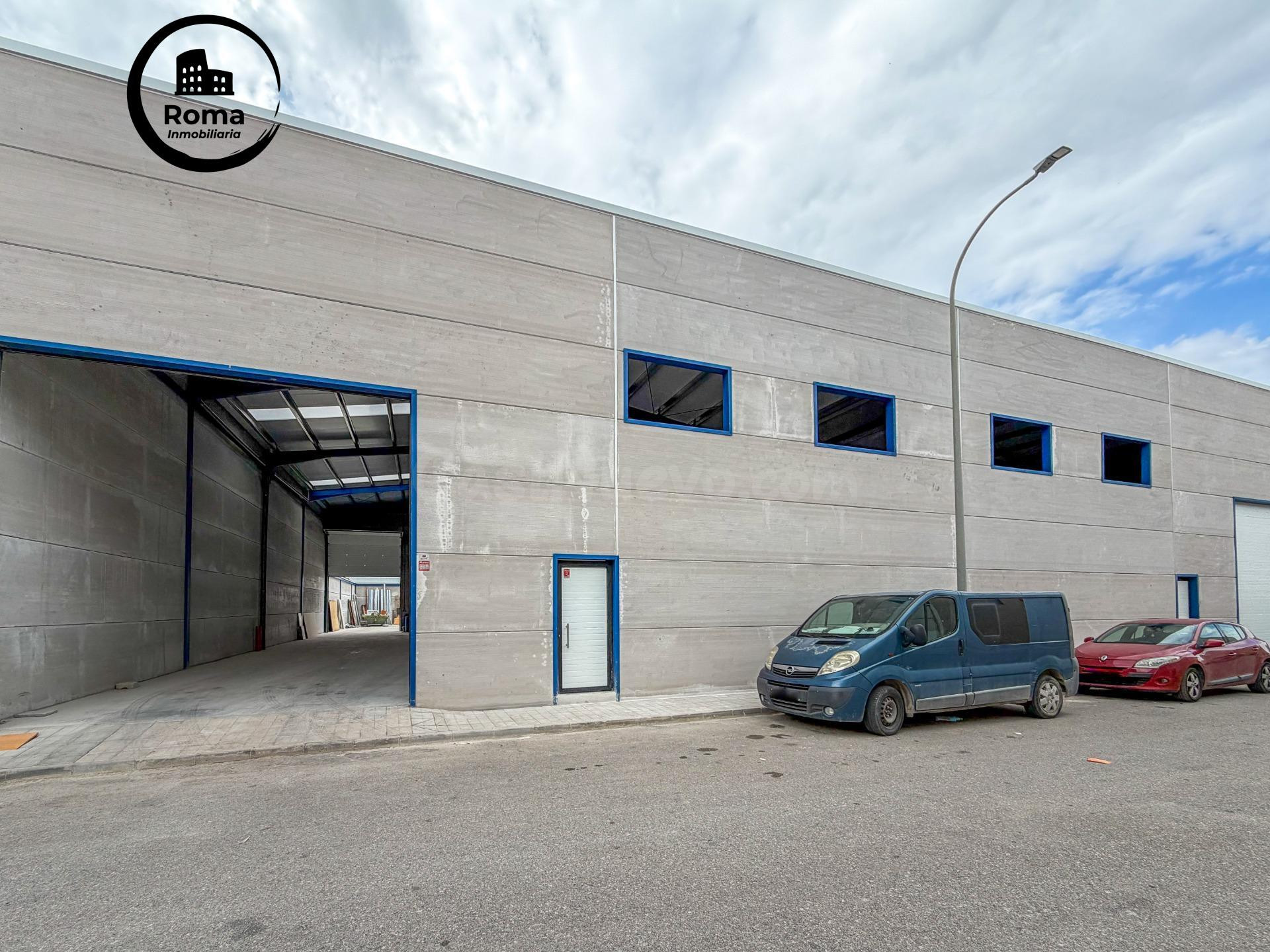 Nave industrial "NUEVA A ESTRENAR" en Atarfe. (Pol. Ind. Los Álamos).