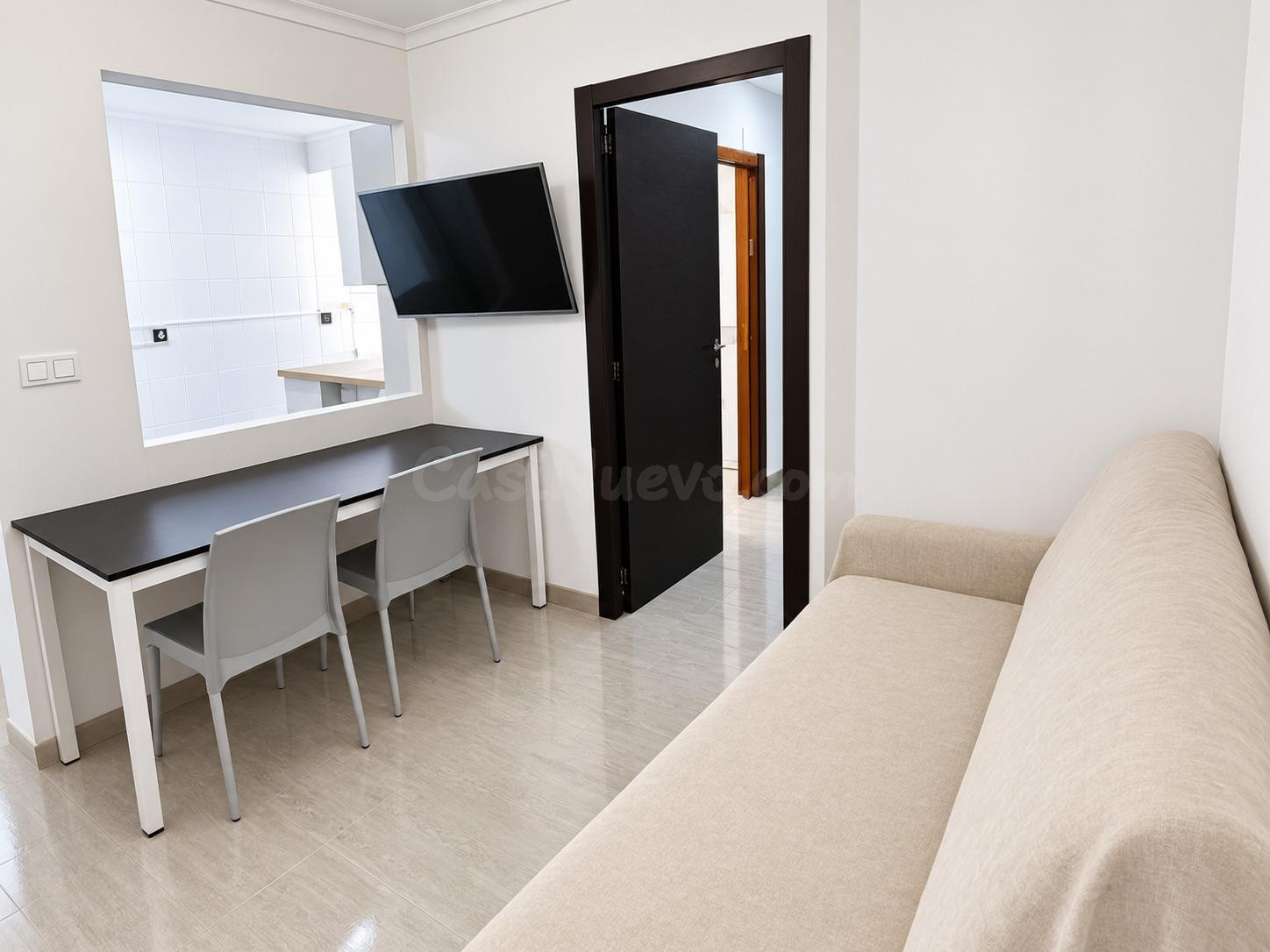Piso de 4 dormitorios con licencia turística en La Luz, Málaga