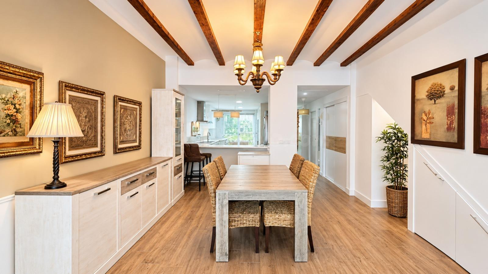 Una casa para enamorarse en l’Alcúdia: diseño, luz y calidez - foto 3