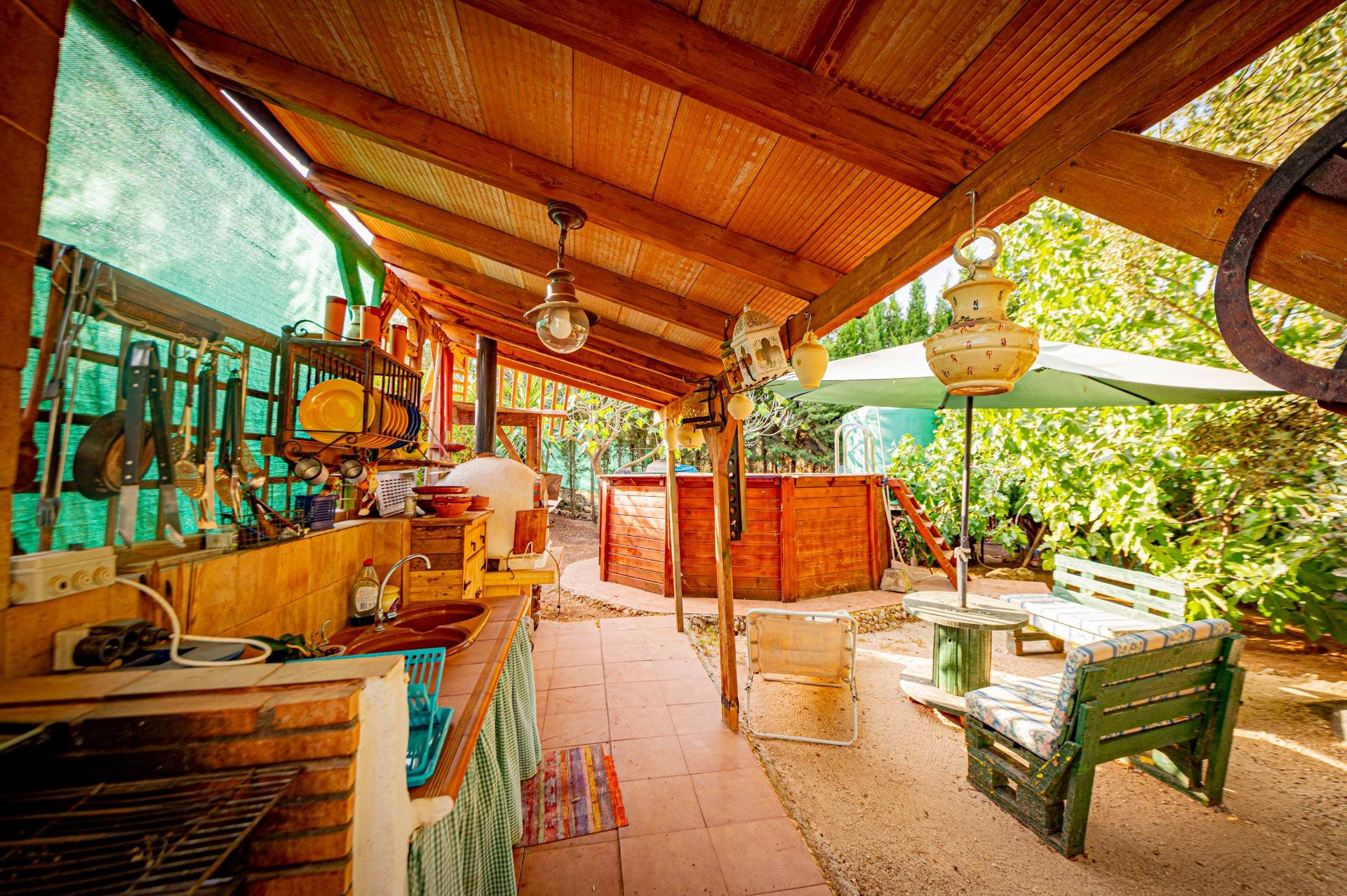 Fantástica casa a la venta en Villanueva del Trabuco - foto 2