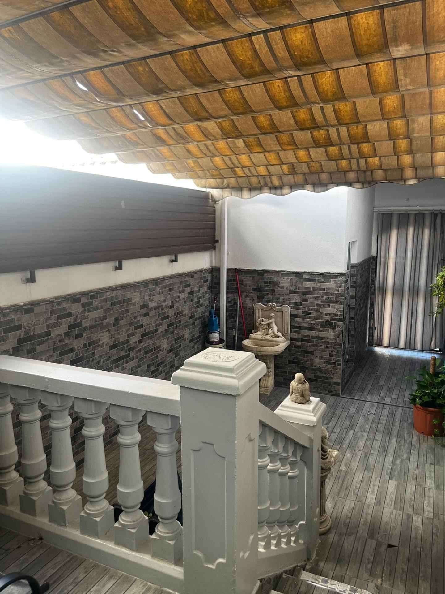 Impresionante Adosado en Córdoba - Electromecánica por 300.000 €