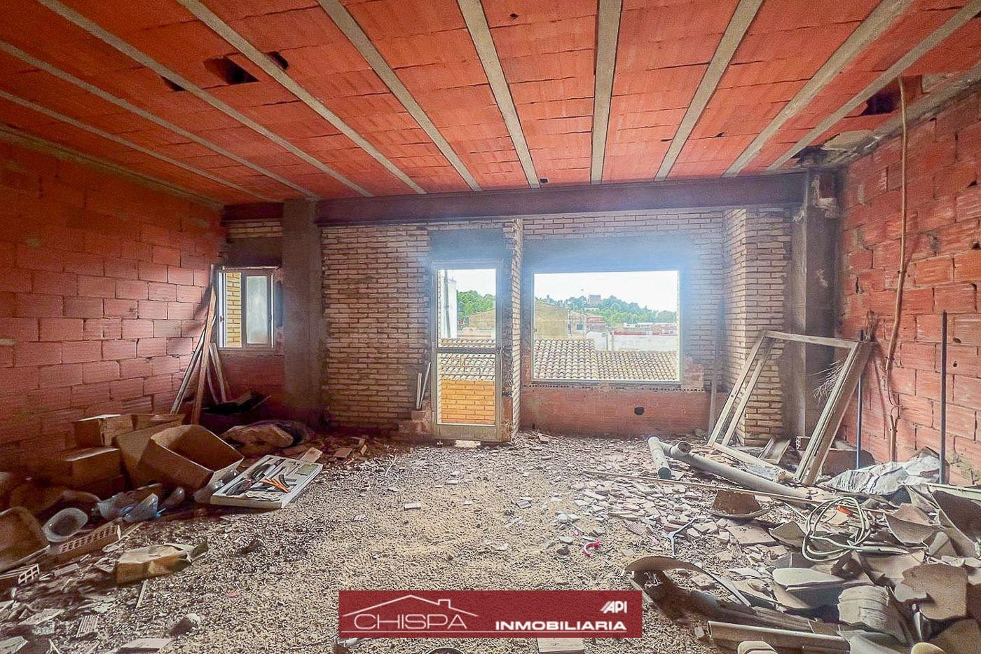 Piso para construir en el centro de Nàquera - foto 3