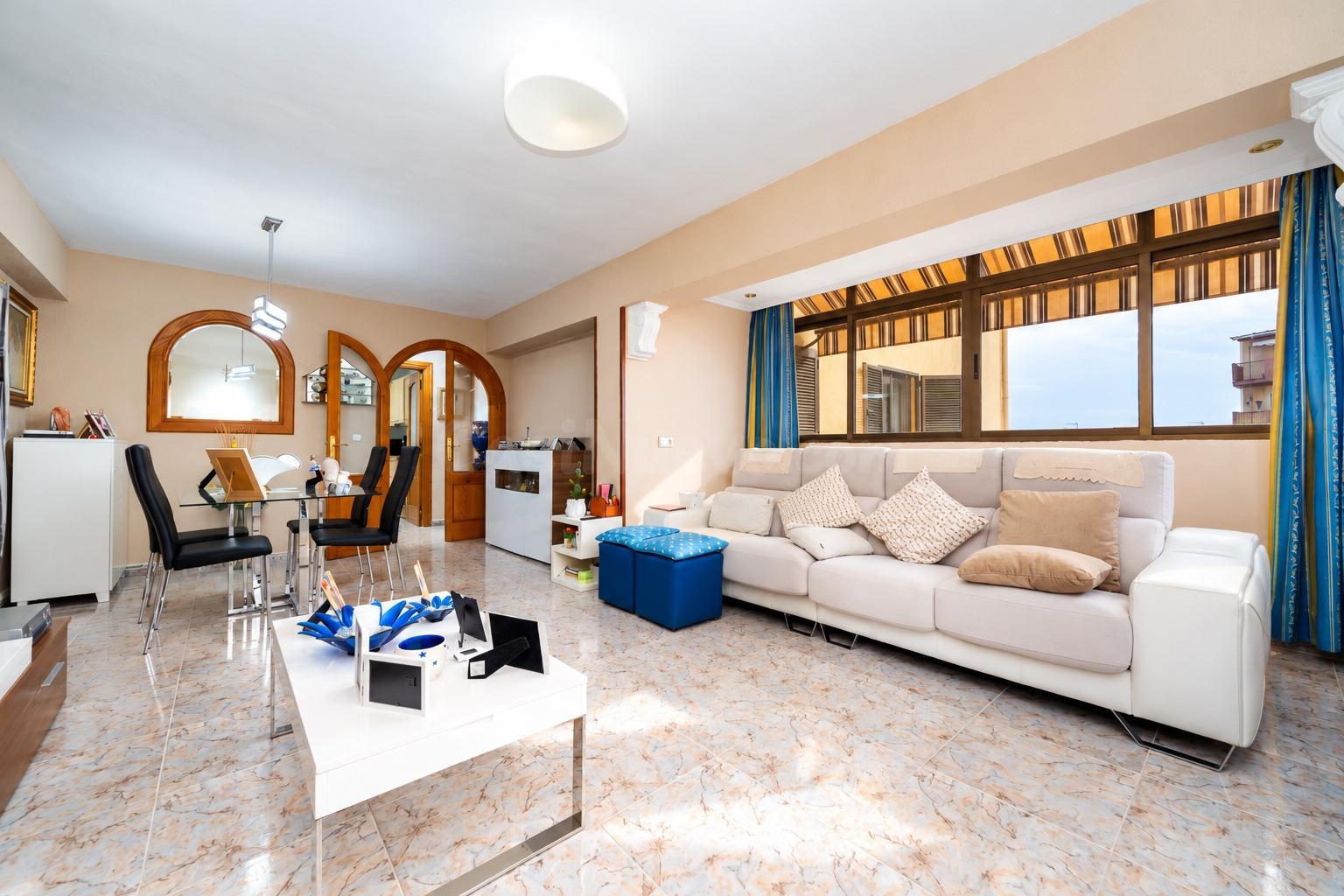 Amplio piso de 115 m2 con 4 habitaciones en Camí Vell de Bunyola