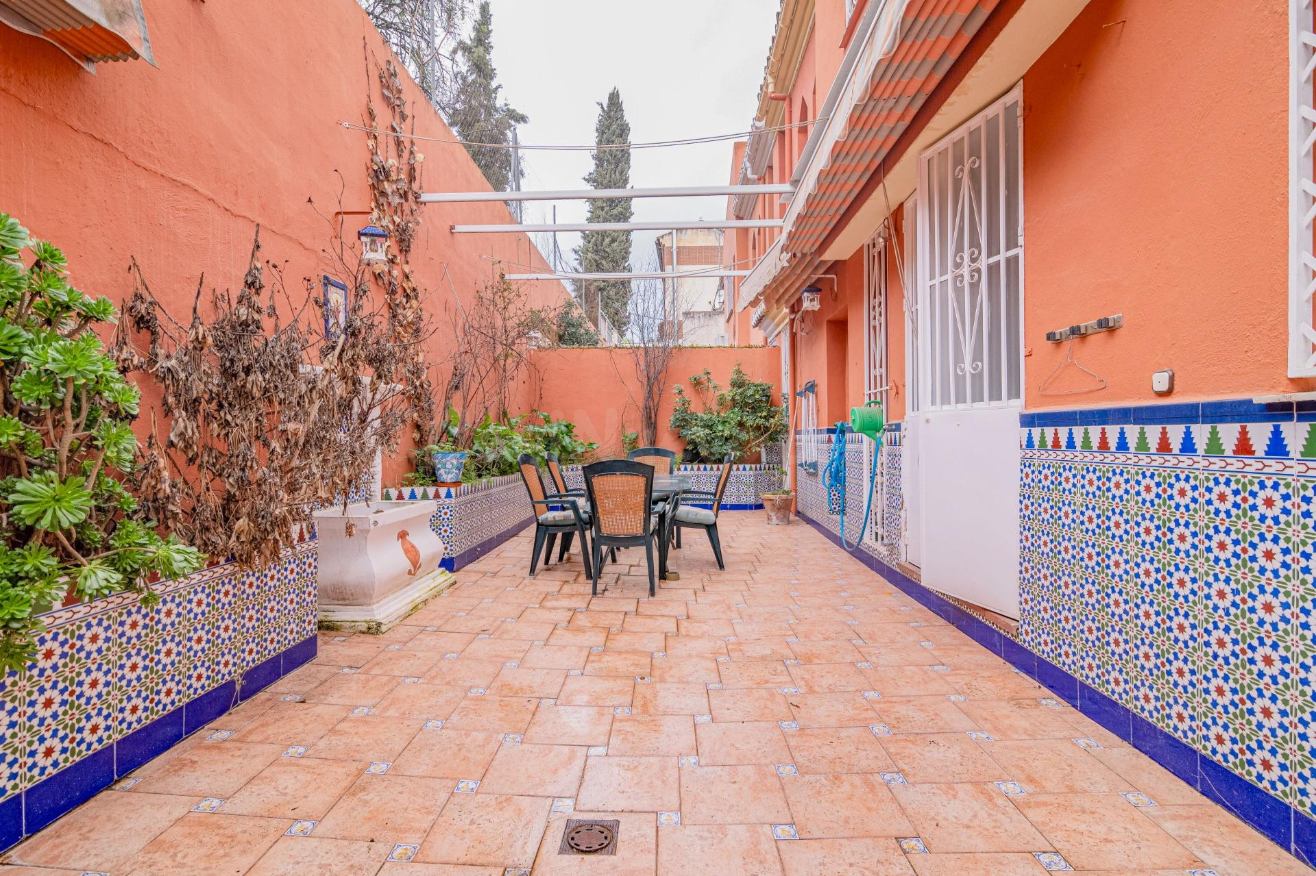 ESPECTACULAR CASA EN BOLA DE ORO