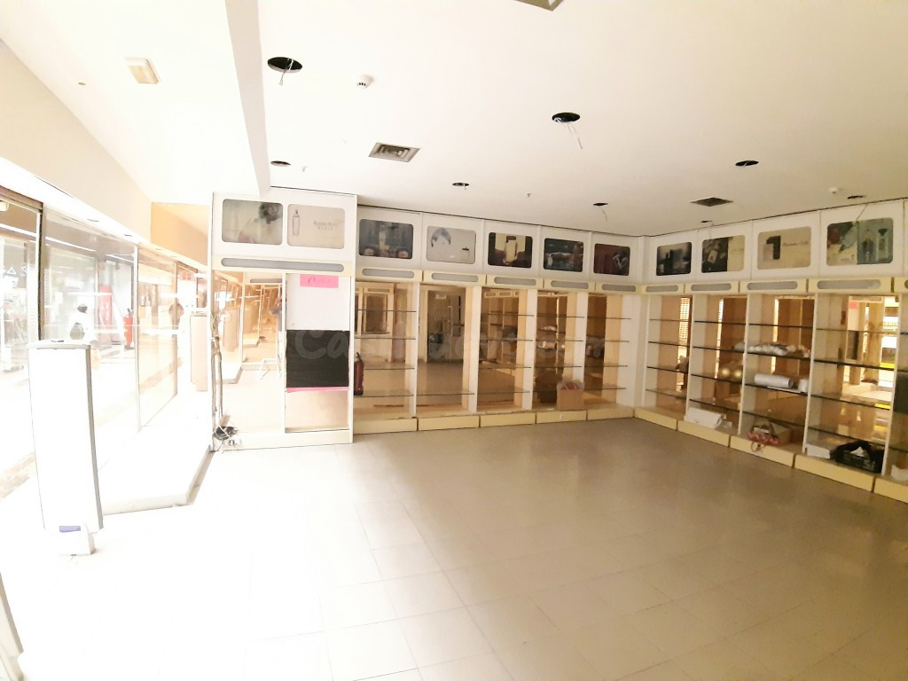 Local comercial en Alquiler en Vigo Pontevedra - foto 3