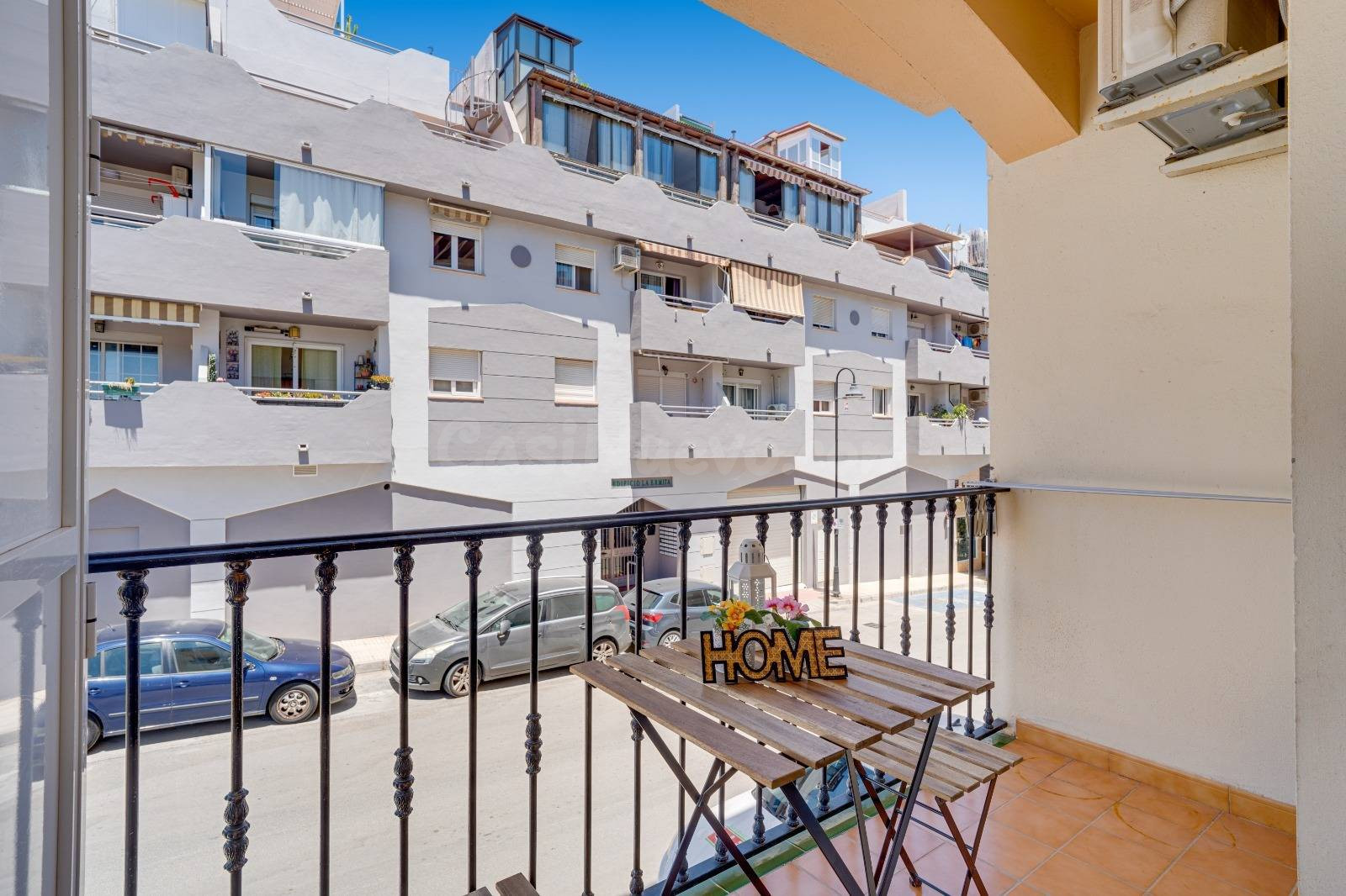 PISO DE 2 DORMITORIOS CON TERRAZA Y GARAJE EN LAS LAGUNAS DE MIJAS