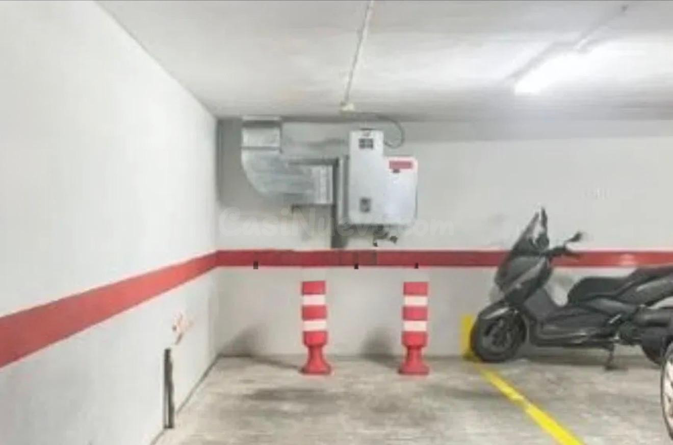 En venta Plaza de garaje en Mossen Jacint Verdeguer