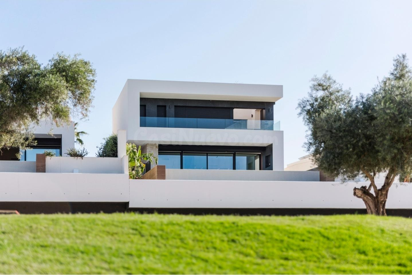 VILLA EN LA FINCA GOLF