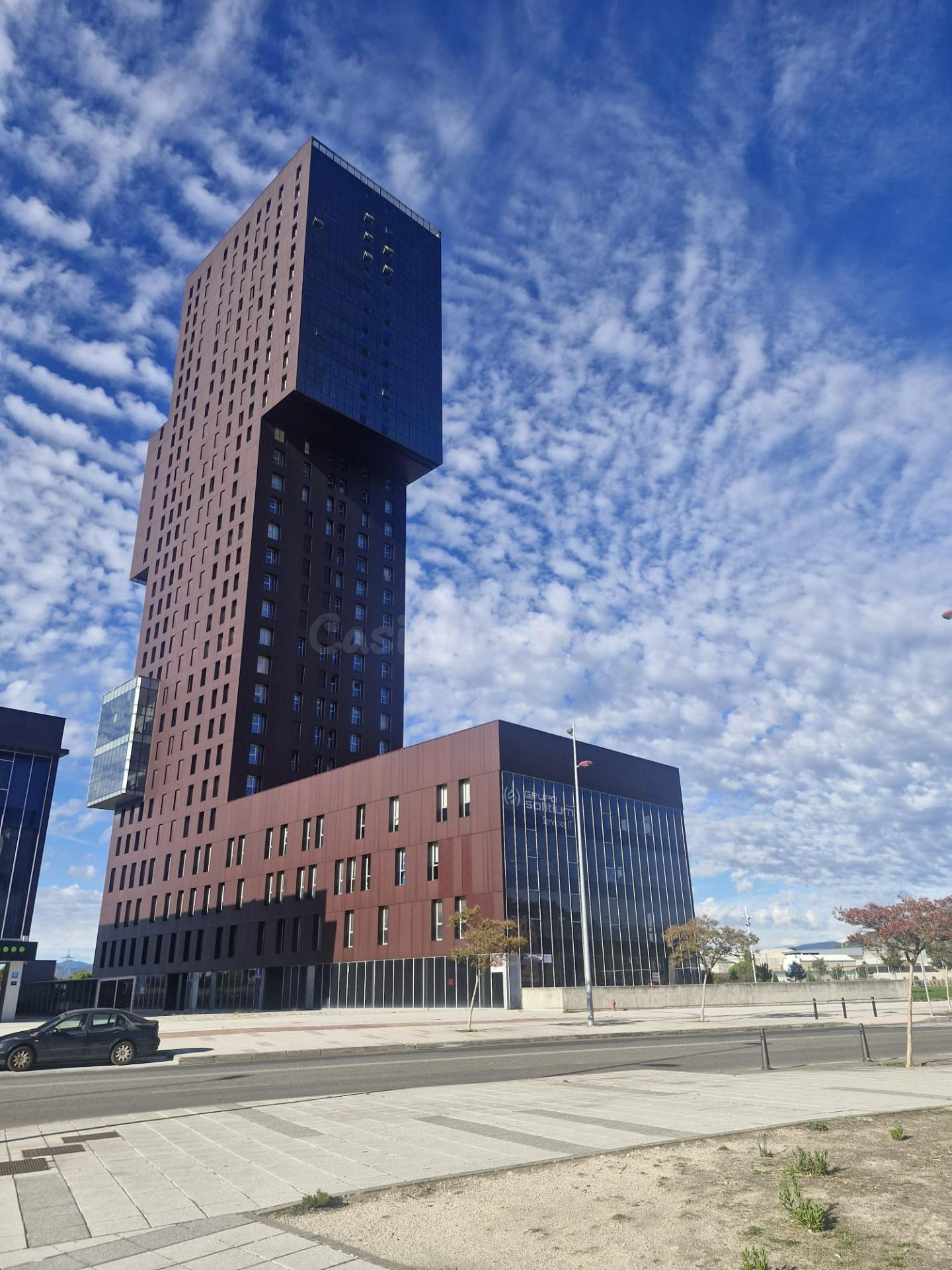 Oportunidad Única: Oficina en Venta en La Rosaleda, Ponferrada desde €31,000