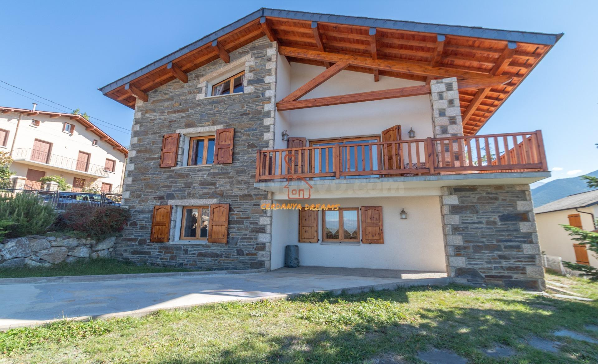 Impresionante Chalet con vistas panorámicas