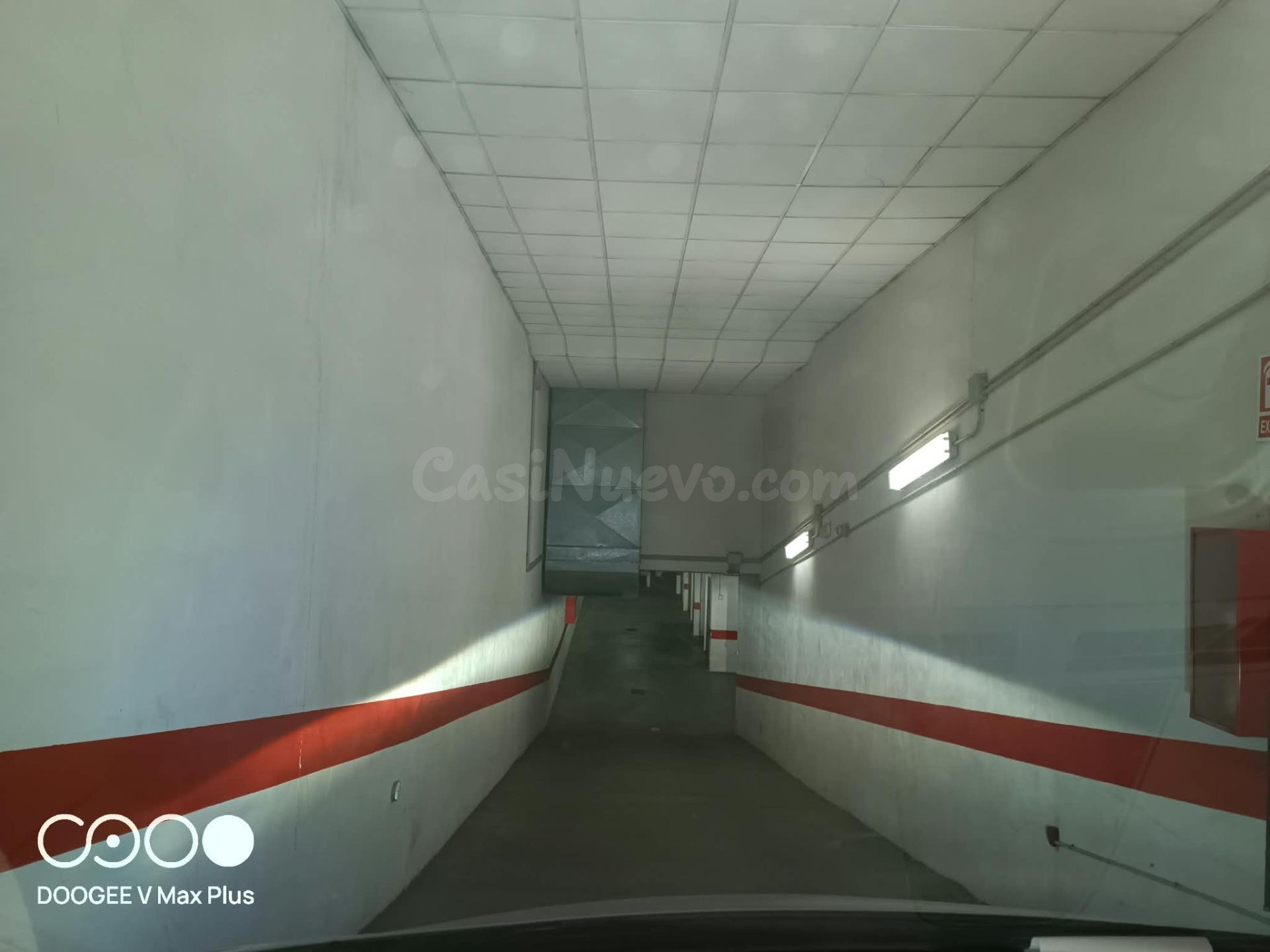 Venta de garaje cerrado en pleno centro La Zubia.