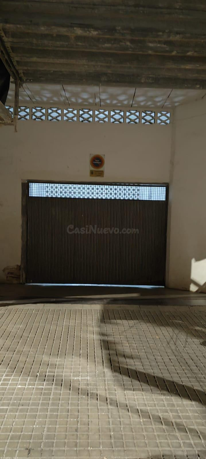 Garaje Amplio en Alquiler en la Zona del Hospital de Gandía