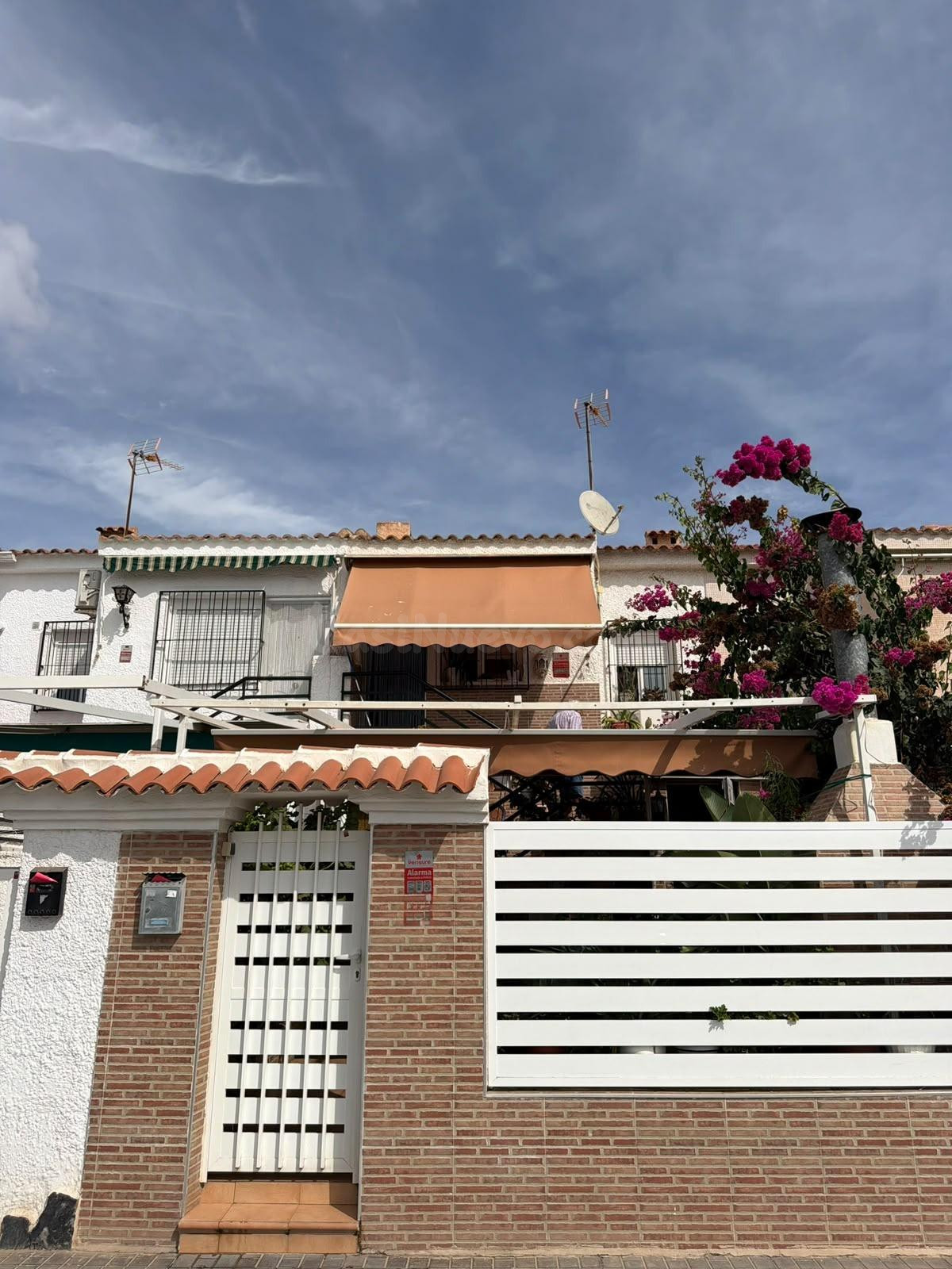 Bungalow en venta en Santa Pola – Calle Tamarindos