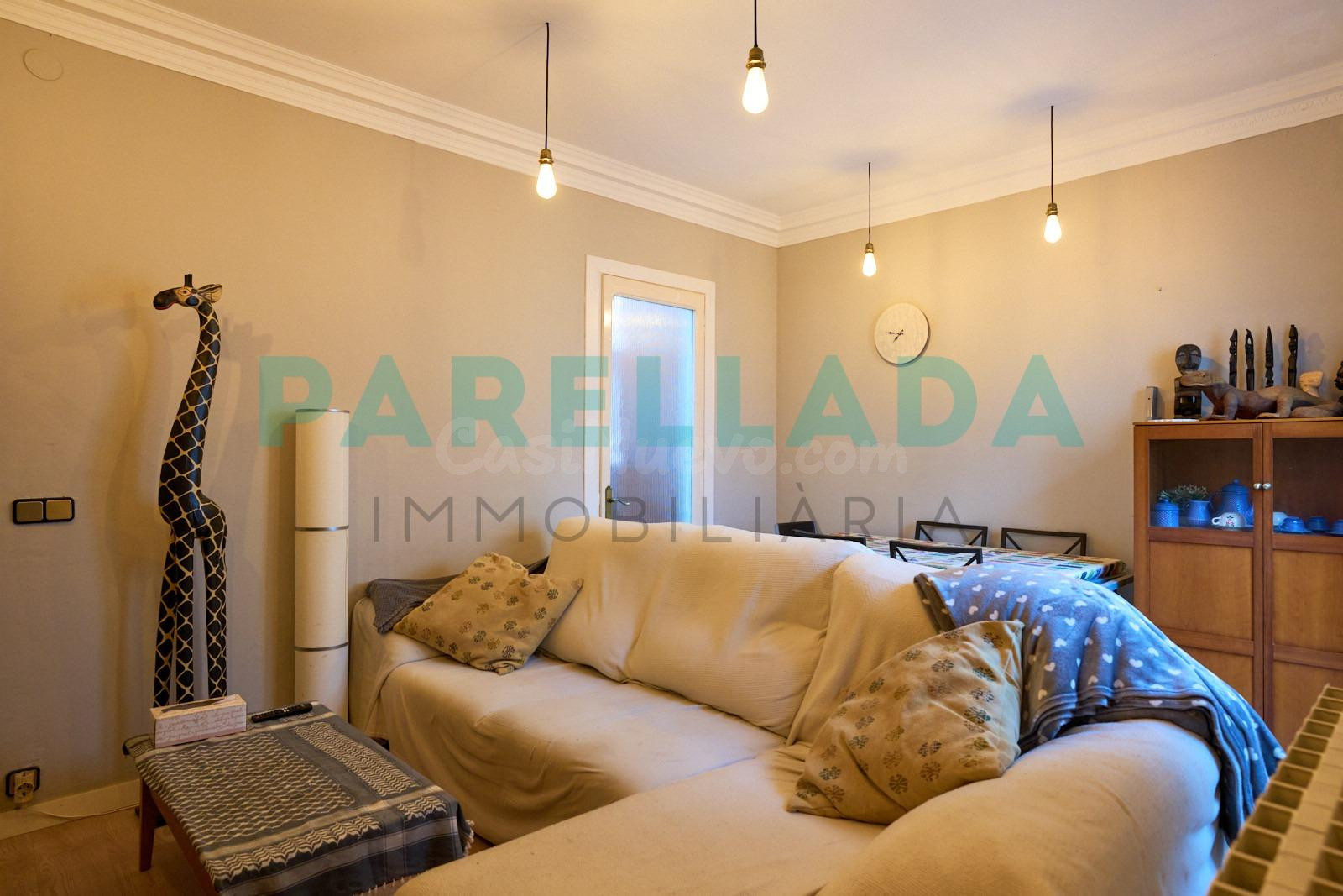 Piso con terraza en venta en la zona Gorg