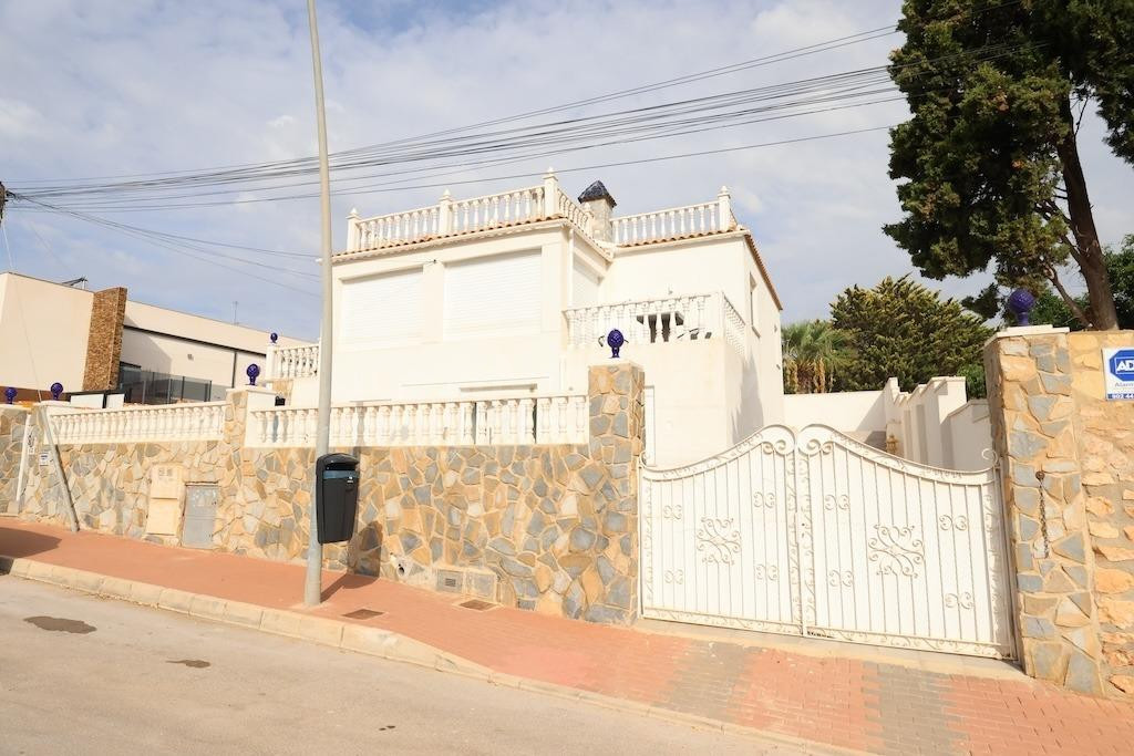 Los Balcones Chalet independiente