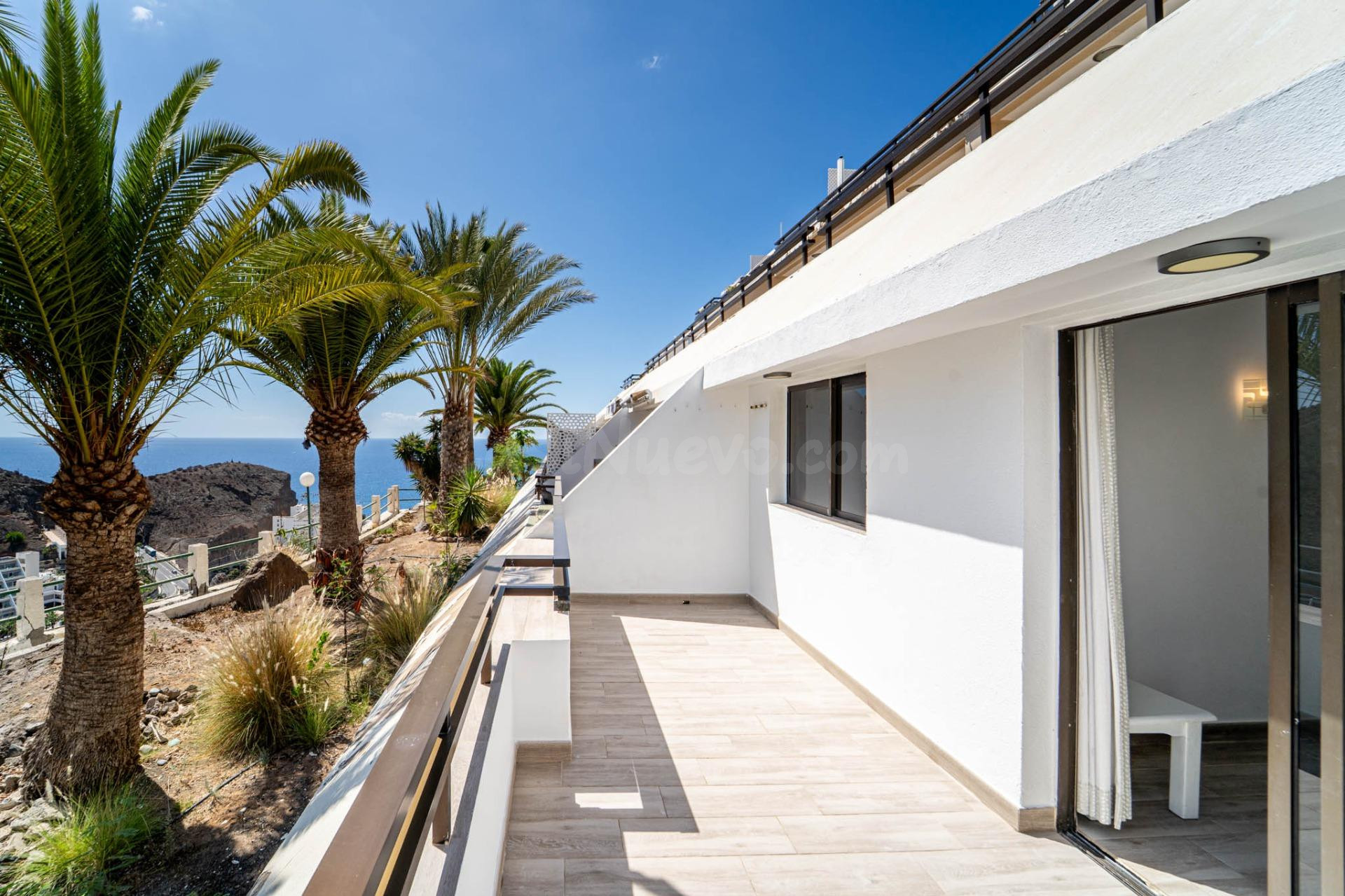 Apartamento en perfecto estado con terraza y sol de mañana