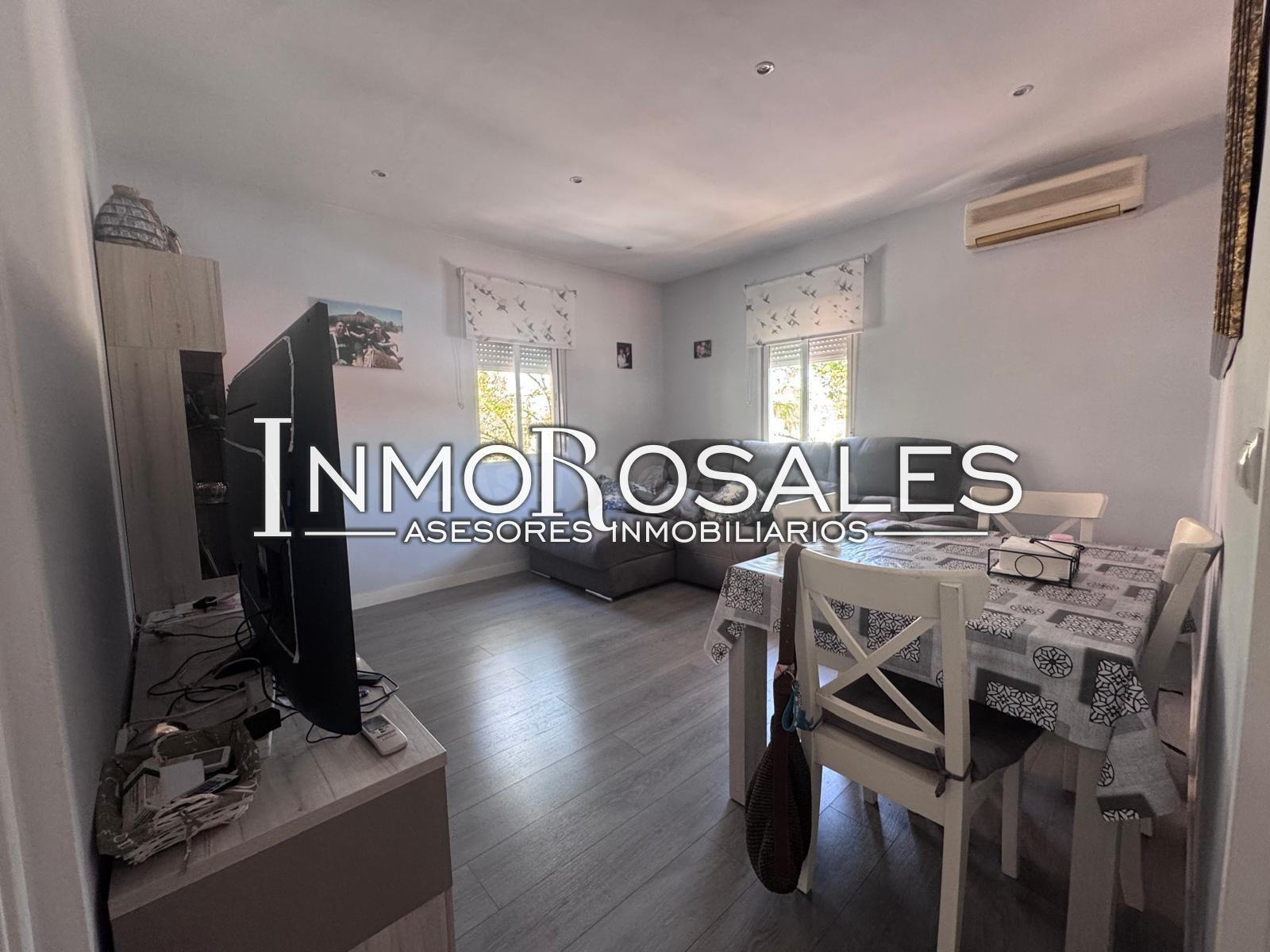 VIVIENDA REFORMADA A  2 MINUTOS DEL METRO SAN FERMIN