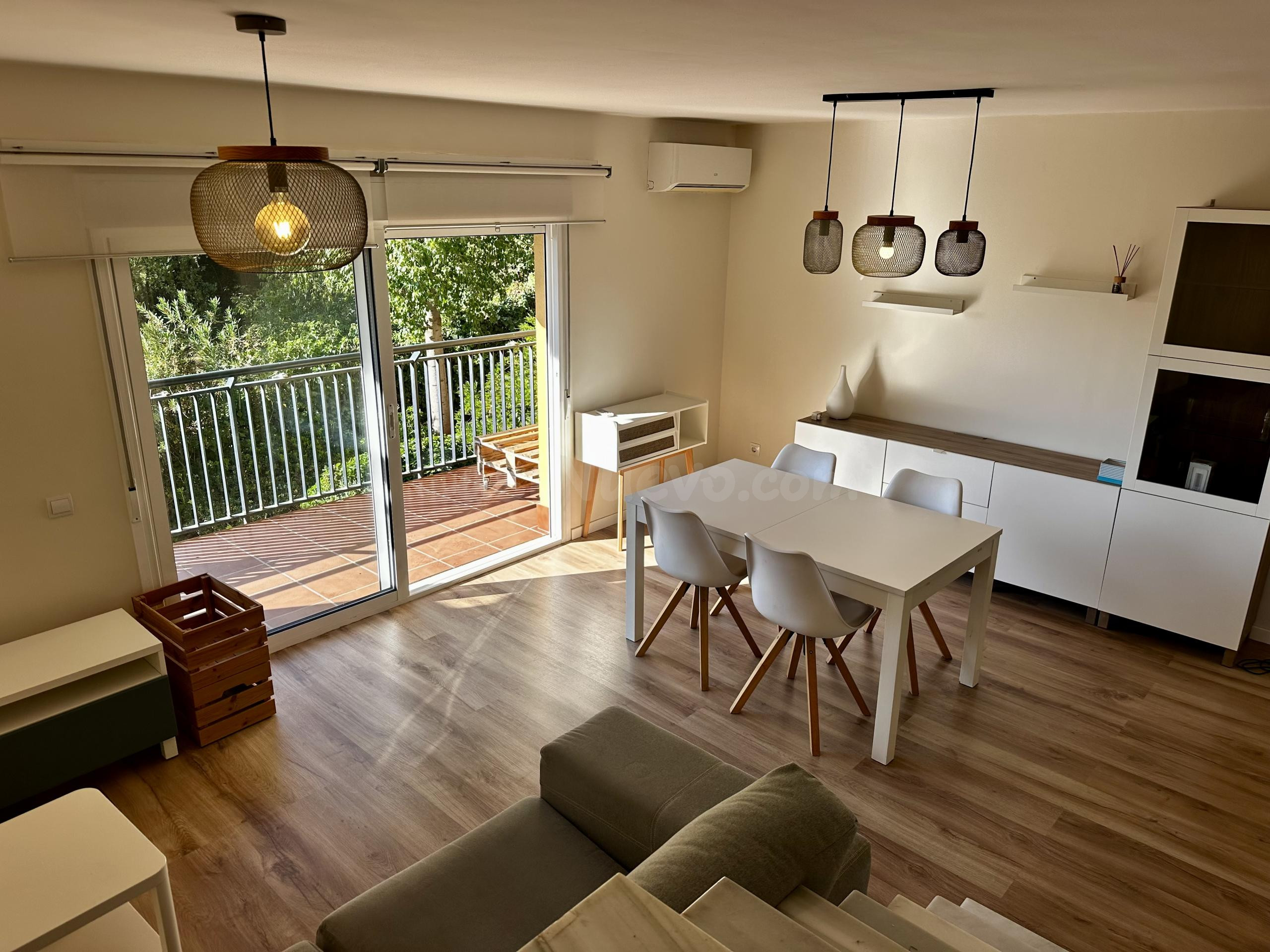 Duplex con apartamento independiente y patio privado en Málaga