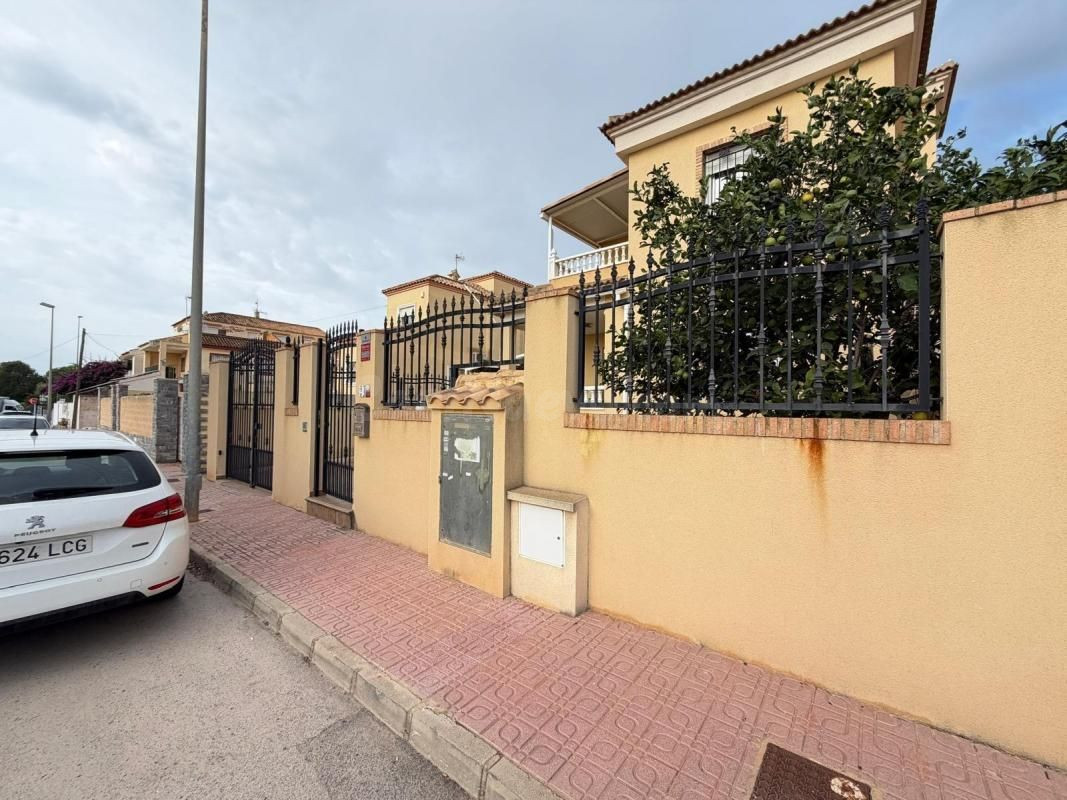 Villa 4 habitaciones 133m² en venta - Lomas de Don Juan