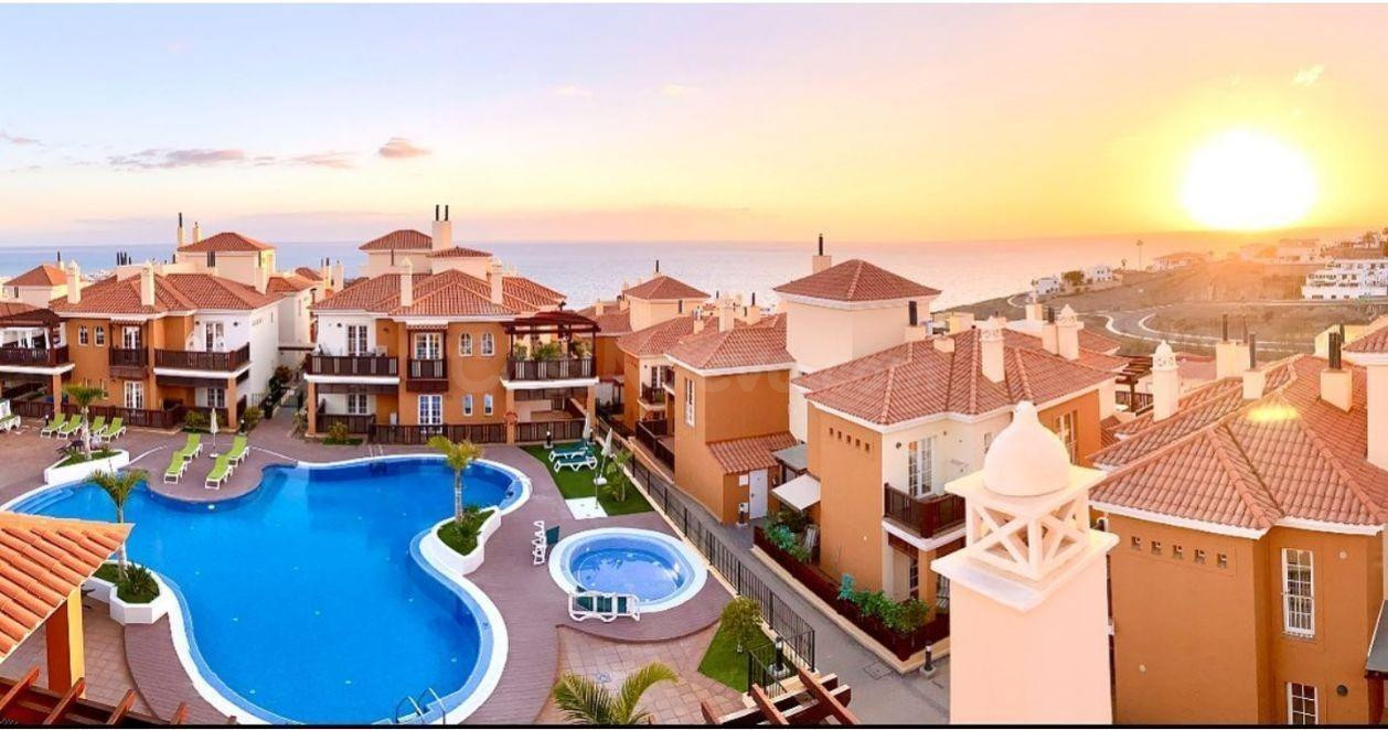 OPORTUNIDAD DE INVERSIÓN Paquete de 7 apartamentos en venta en Arguineguín, Mogán.