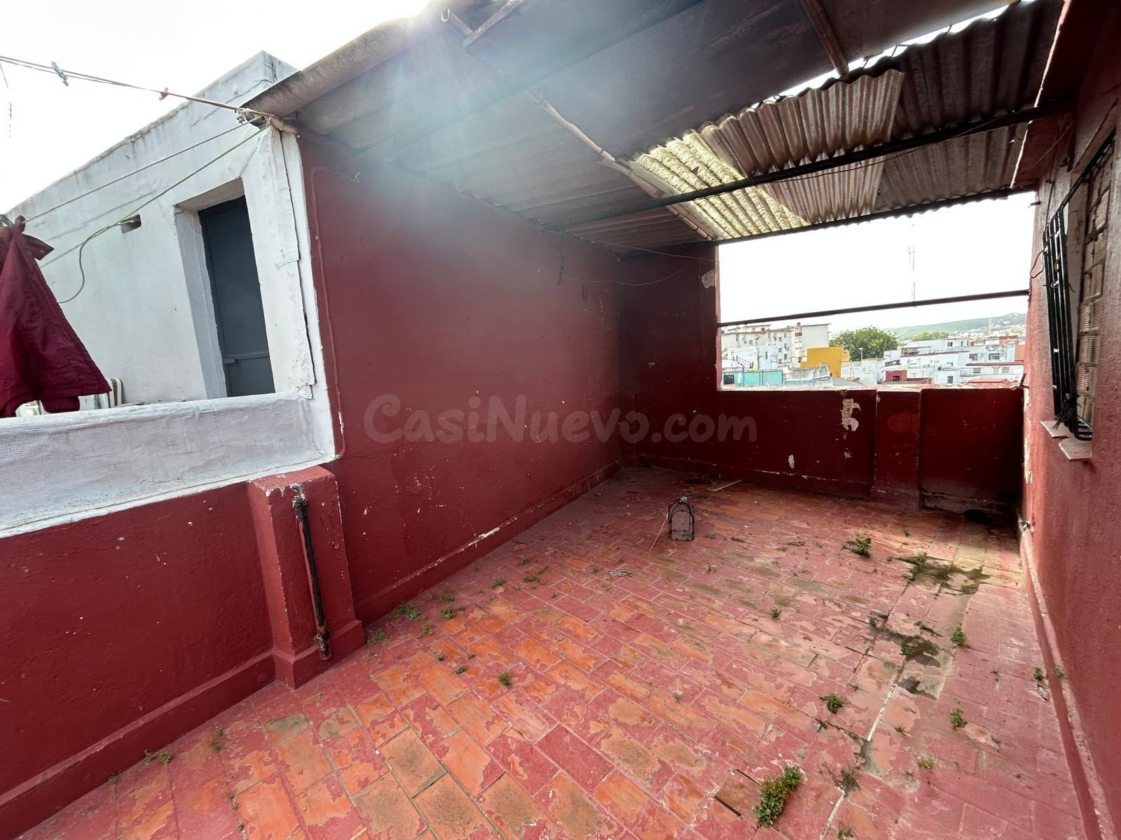 CASA PARA REFORMAR CON TERRAZA Y TORREÓN EN SALADILLO – LA PIÑERA, ALGECIRAS - foto 5