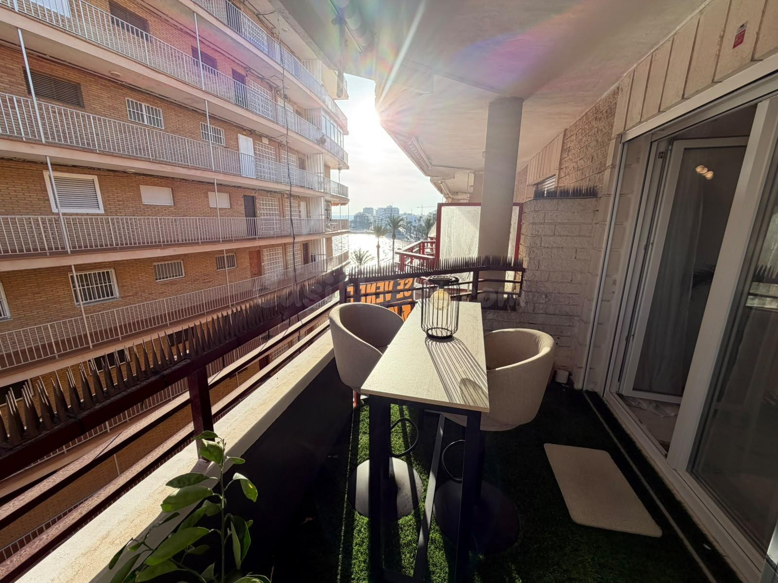 APARTAMENTO EXCLUSIVO A 10 METROS DE LA PLAYA DEL CURA ☀️ ¡REFORMADO A ESTRENAR CON VISTAS AL MAR!