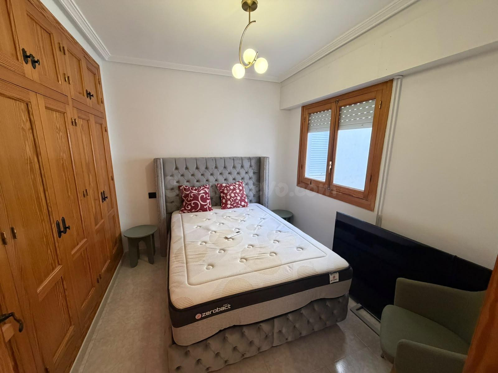 ¡FANTÁSTICO APARTAMENTO CON GRAN TERRAZA Y SOLÁRIUM EN TORREVIEJA! ☀️ A 50 METROS DE LA PLAYA DE LOS LOCOS - foto 4