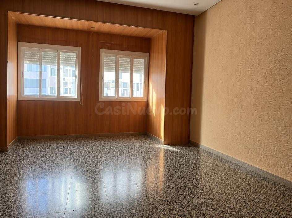 Venta de casa en primera planta con terraza de 70m2 - foto 3