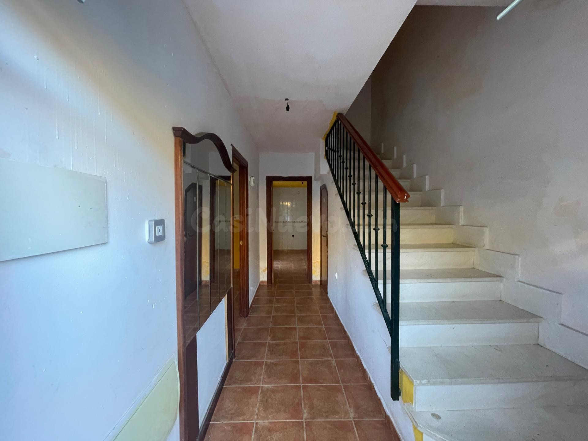 Casa en venta en El Gastor, Cádiz. - foto 2
